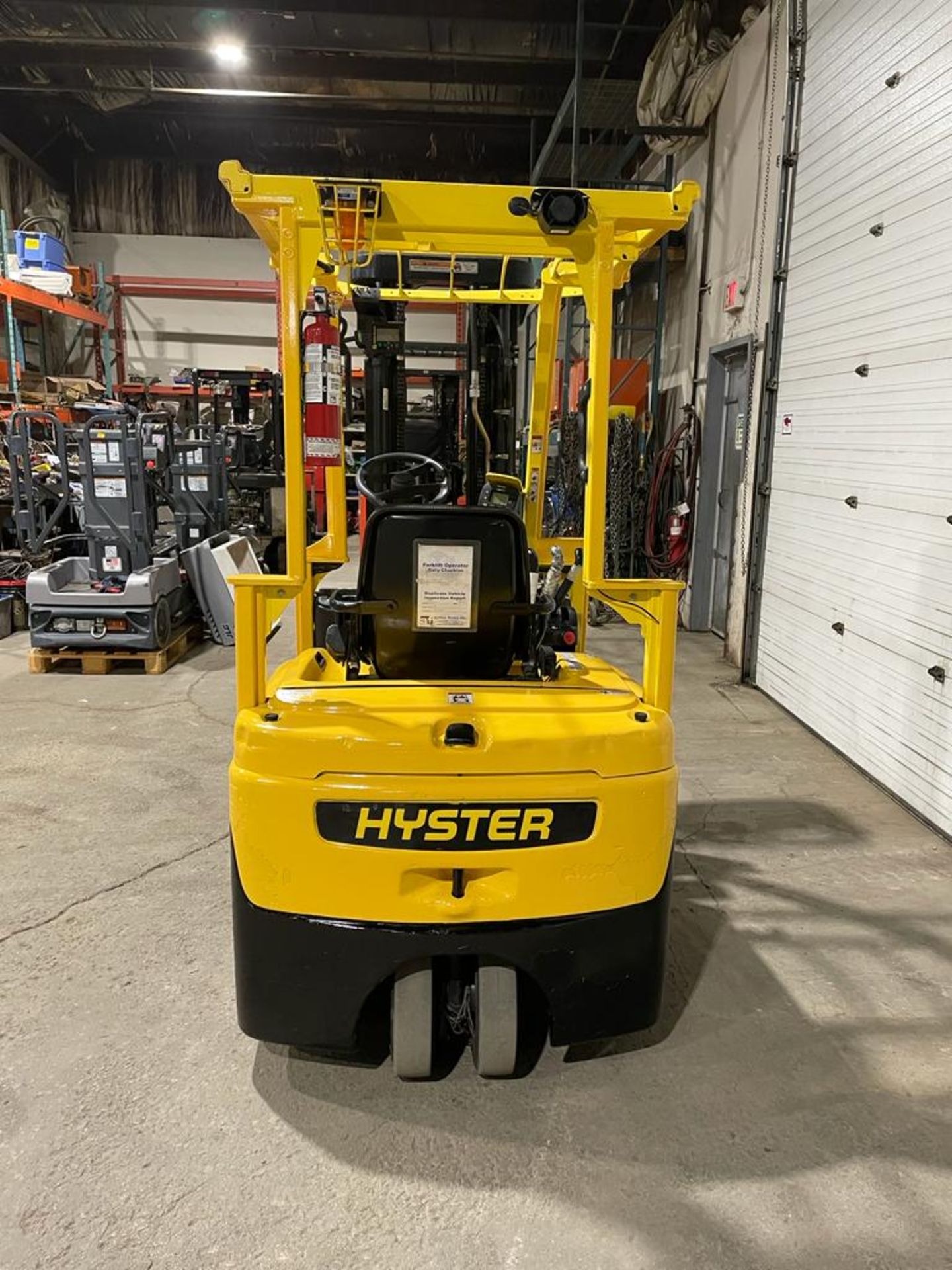 NICE 2017 Hyster 3,000lbs Capacity Forklift 3-wheel Electric with SIDESHIFT, 3-stage Mast 48V - Image 2 of 3