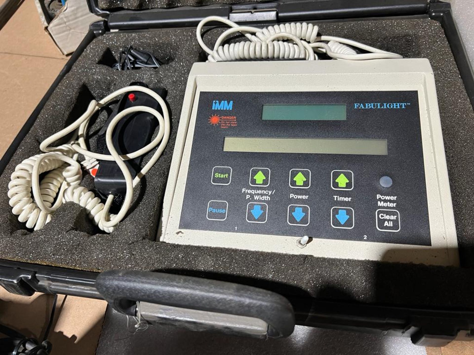 IMM (International Medical Machines) Fabulight digital unit model FAB001 - Light frequency tester