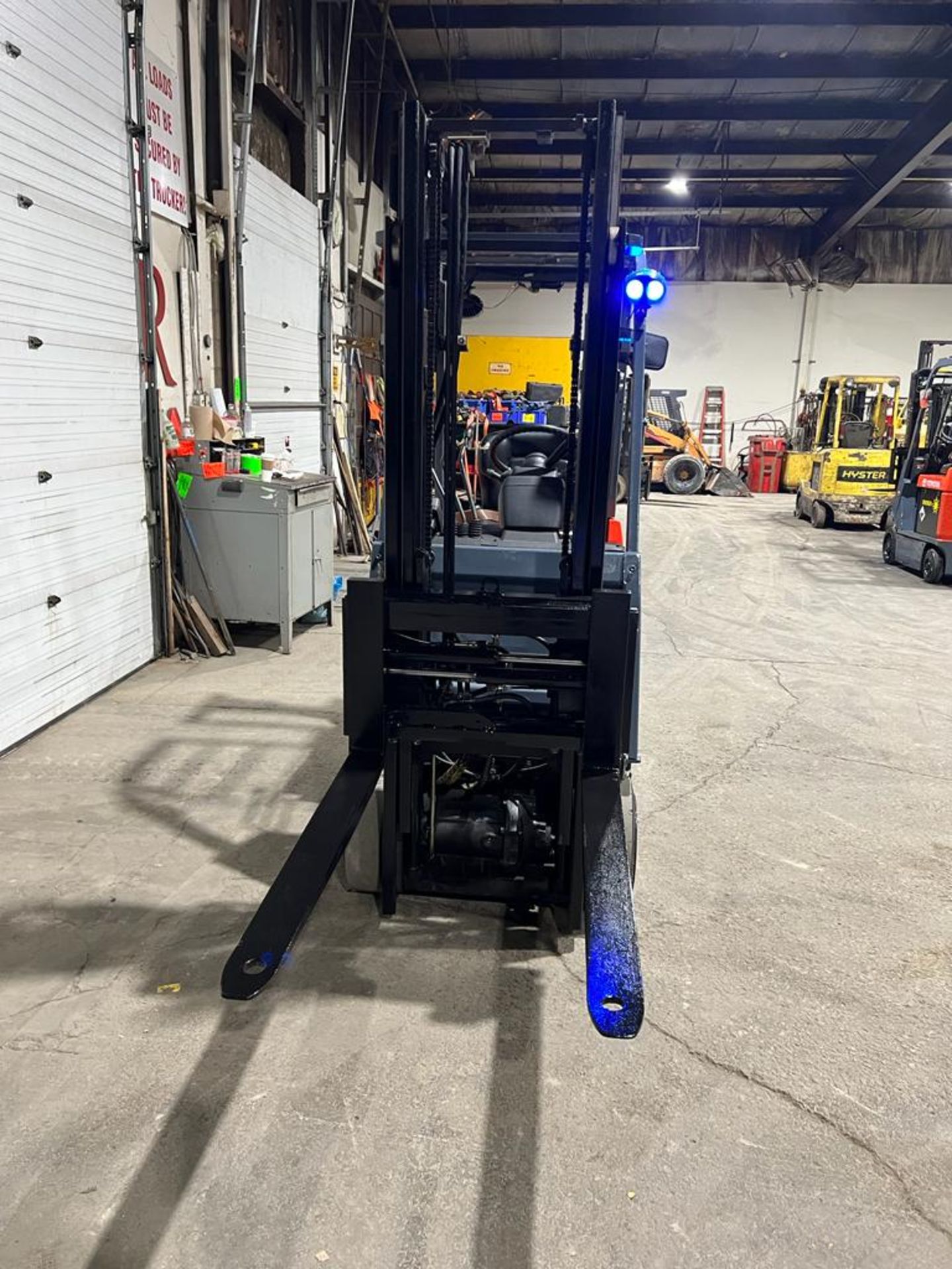 NICE 2018 Toyota 3,000lbs Capacity Forklift Electric with NEW 36V Battery with Fork - Image 2 of 3