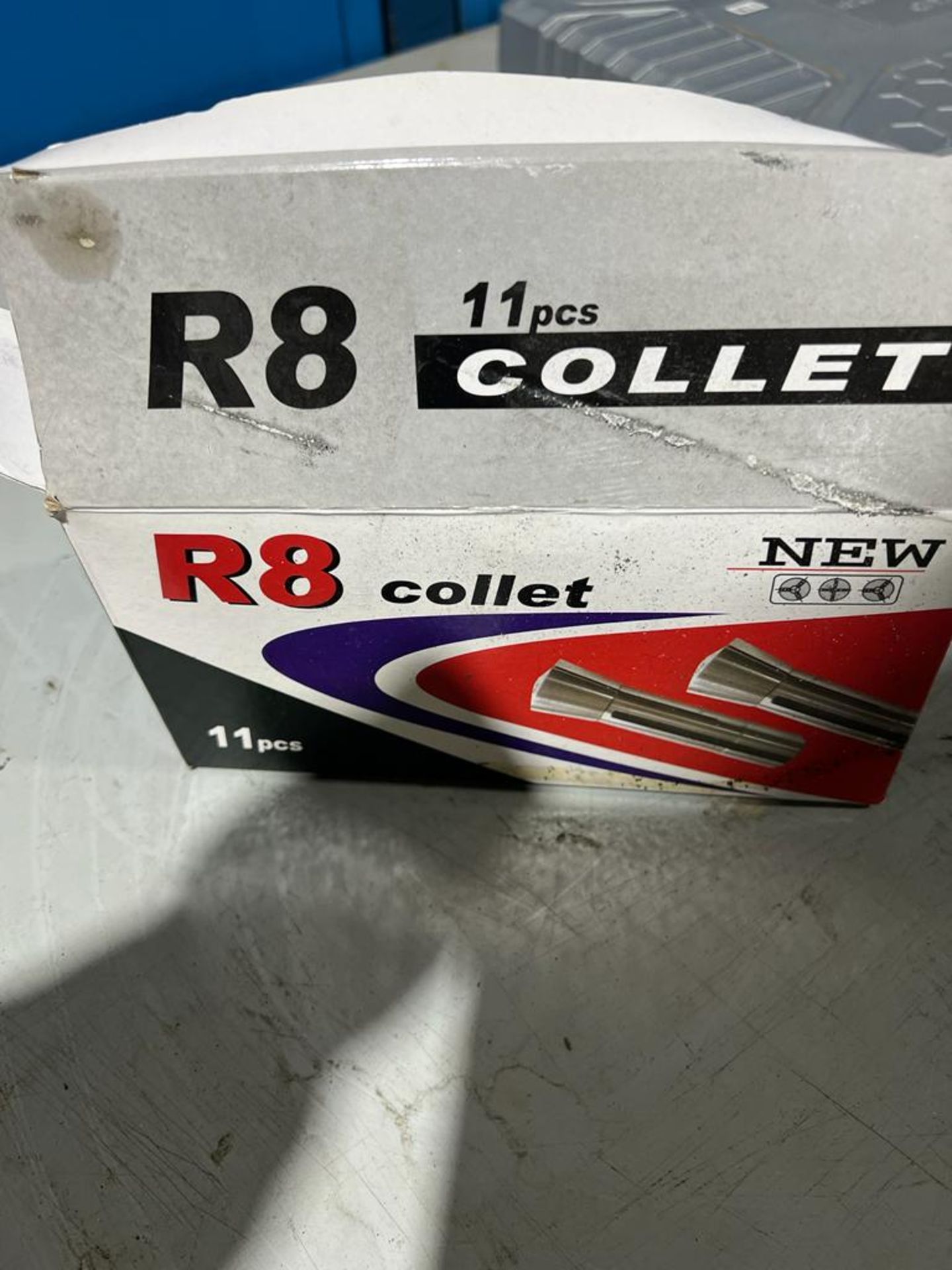 R8 Collet Set with 11 pieces - new in box