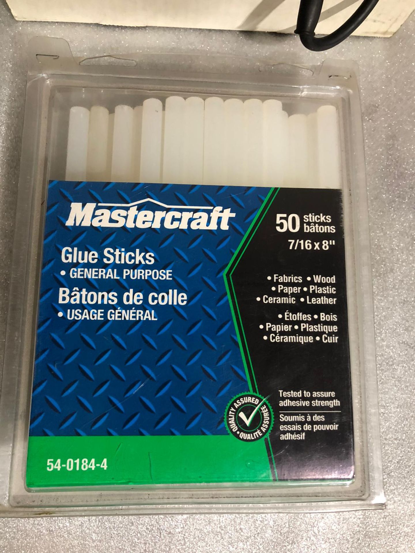 Lot of 3 (3 units) Dewalt Drill, Jobmate Grinder and Glue Gun with Glue Sticks - Image 3 of 3