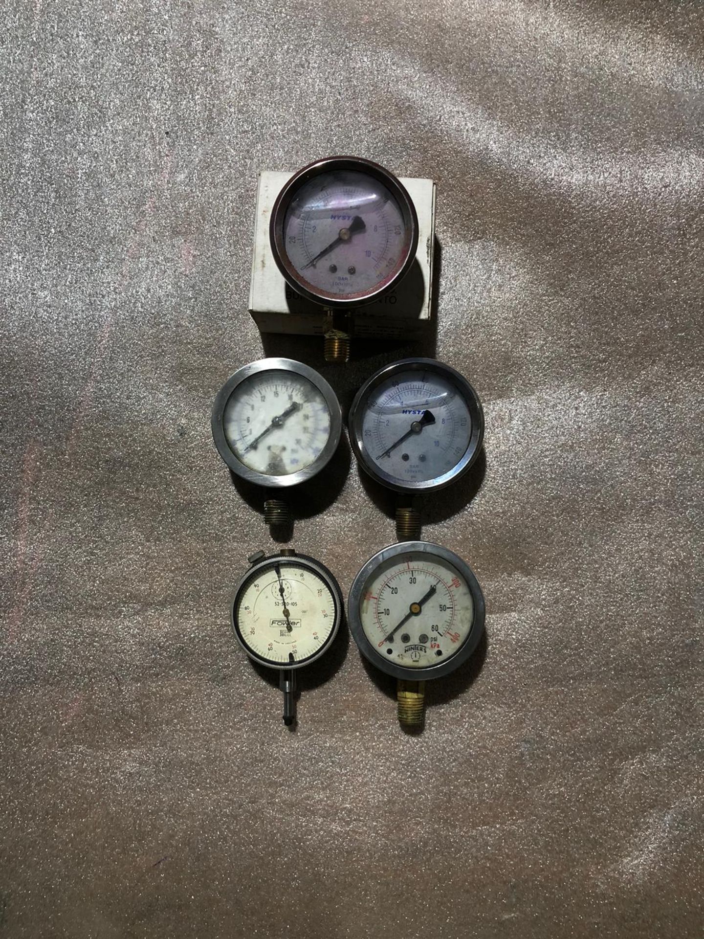 Lot of Pressure Gauges 4 units PSI / kPA / BAR measurment with dial indicator - Image 2 of 3