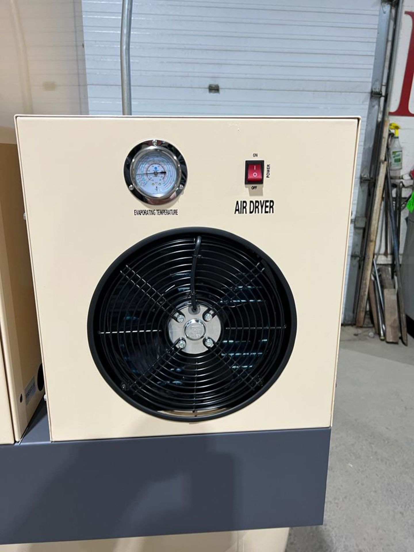 Pneu-Airtec model 20FF - 20HP Air Compressor with built on DRYER - MINT UNUSED COMPRESSOR with - Image 4 of 5
