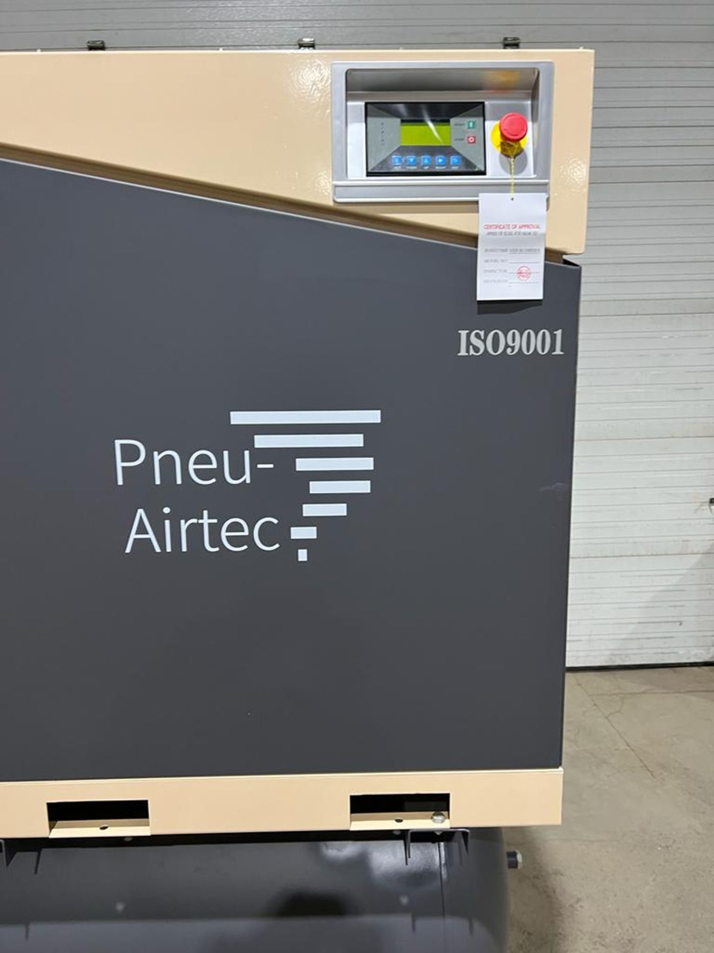 Pneu-Airtec model 30FF - 30HP Air Compressor with built on DRYER - MINT UNUSED COMPRESSOR with - Image 4 of 4