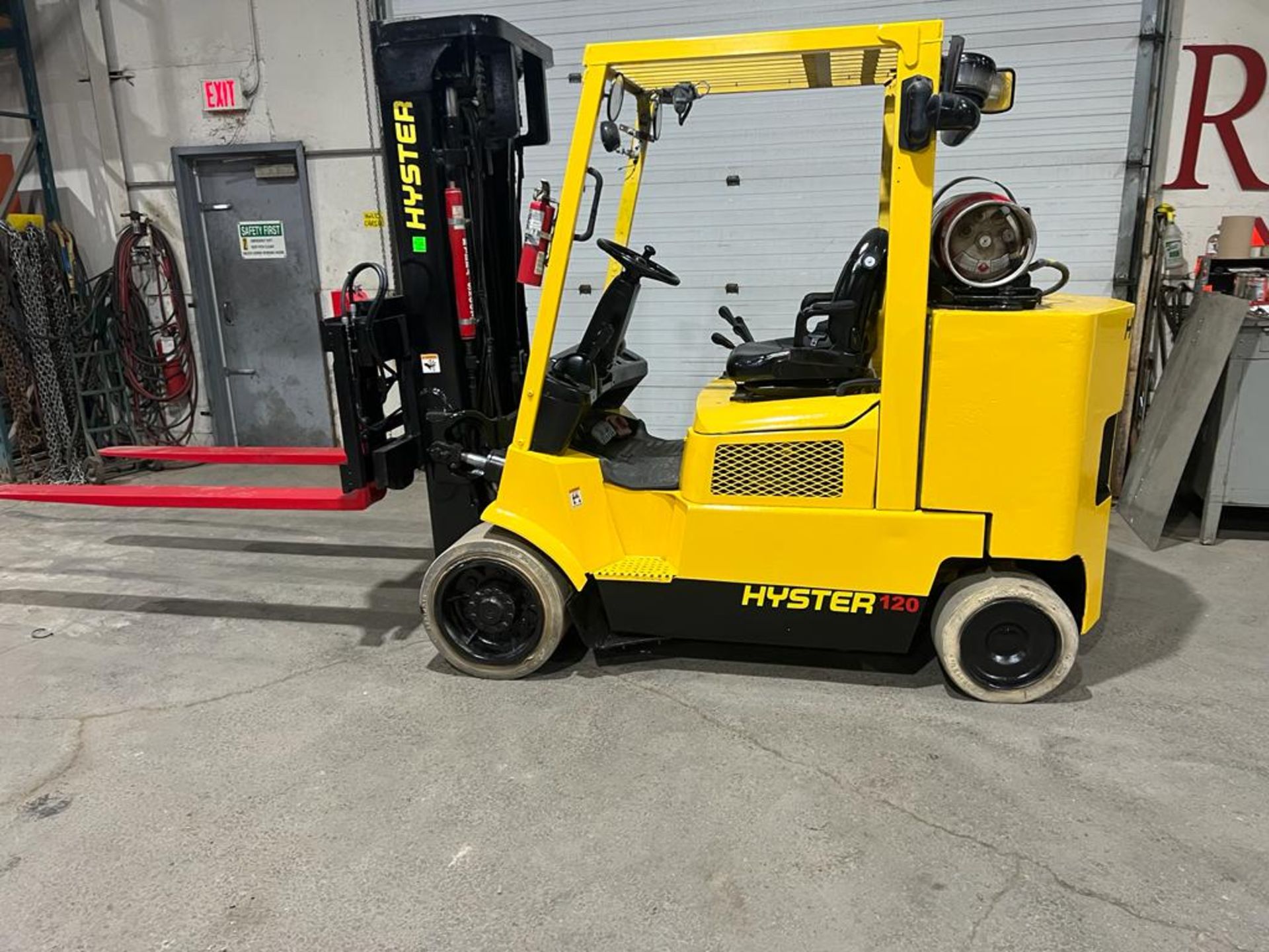 NICE Hyster 12,000lbs Capacity Forklift NEW 72" Forks Box Car Special LPG (Propane)