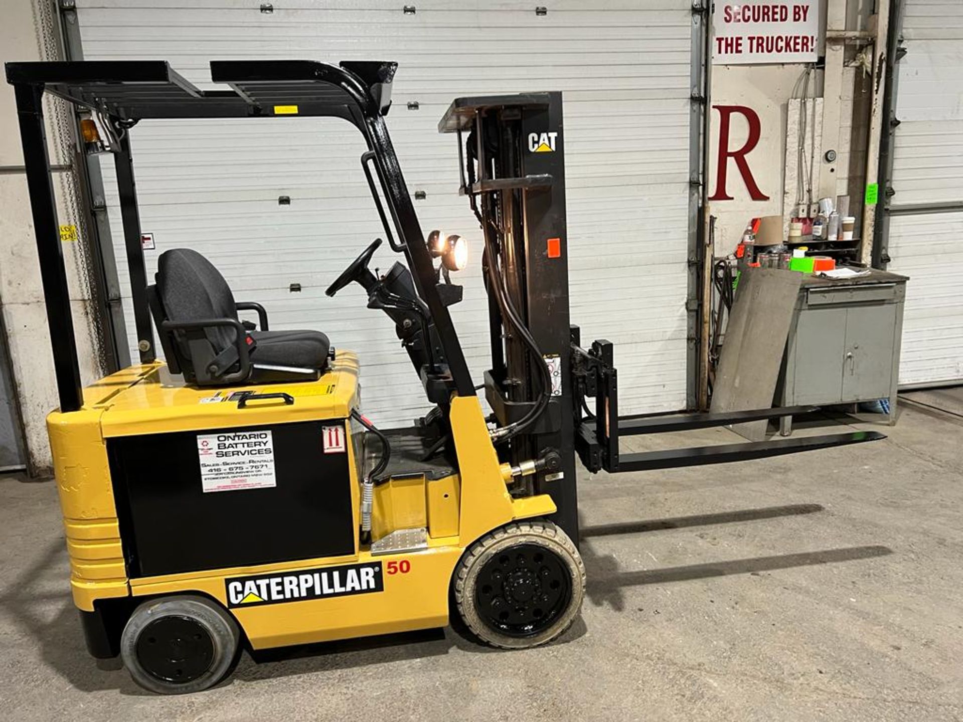 NICE CAT 5,000lbs Capacity Forklift Electric with Sideshift & 3-stage Mast 48V battery - FREE
