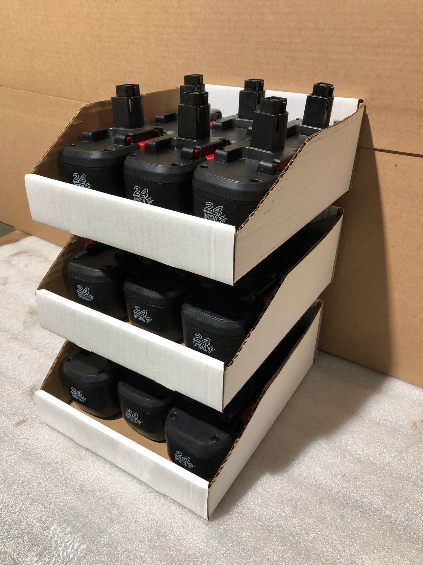 Lot of 18 (18 units) Battery Units 24V - Image 2 of 2