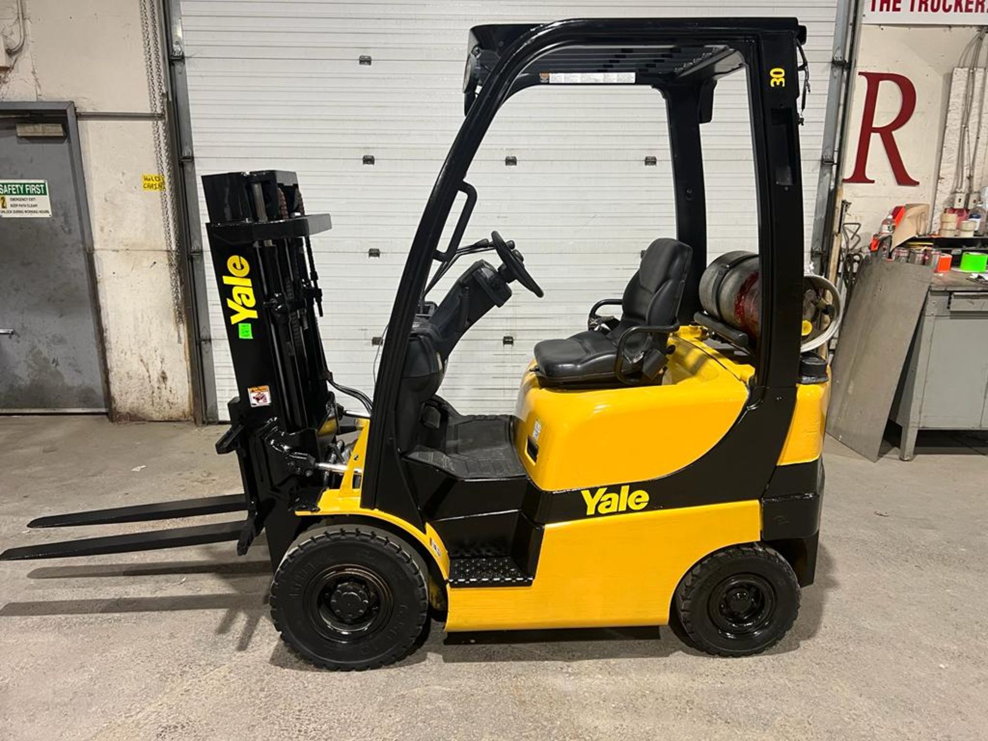 NICE 2016 Yale 30 - 3,000lbs Capacity OUTDOOR Forklift LPG (propane) with Trucker Mast & Foam Filled