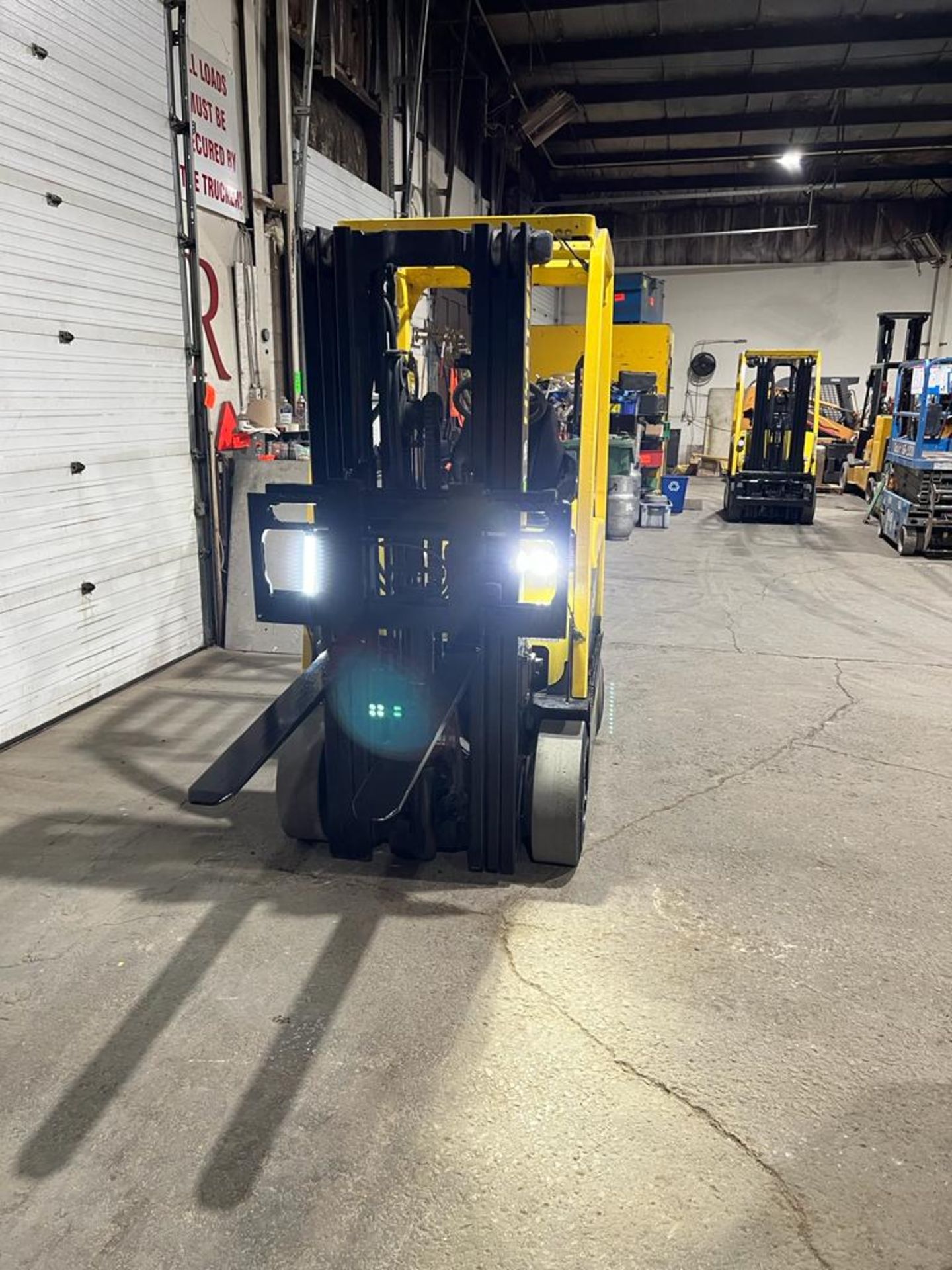 2013 Hyster 45 - 4,500lbs Capacity Forklift Electric - Safety to 2023 with Sideshift & plumbed for - Image 2 of 5