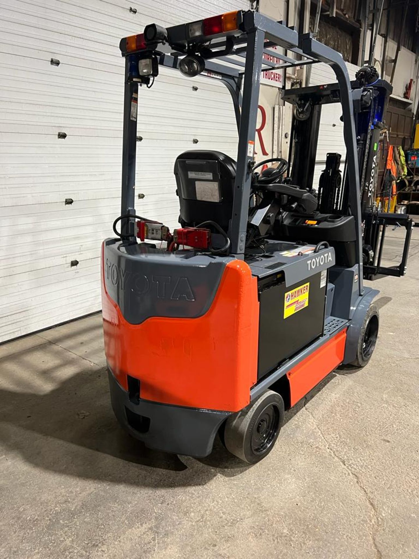2015 Toyota 6,000lbs Capacity Electric Forklift with Sideshift & Plumbed for Fork Positioner - 48V - Image 3 of 5