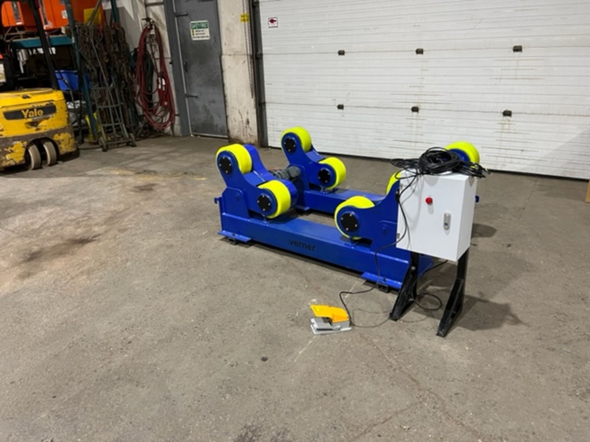 Verner model Power tank rolls - Powered turning roll and idler 20,000lbs capacity with foot pedal - Image 2 of 5