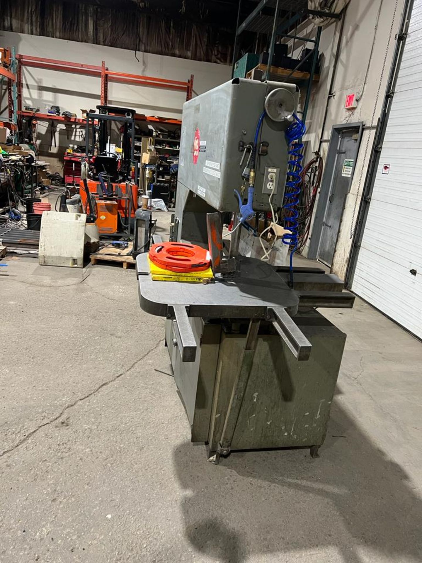 Grob 36" Cutting Capacity Vertical Band Saw with Tilting Table, Blade Welder and Extra blades - Image 3 of 3