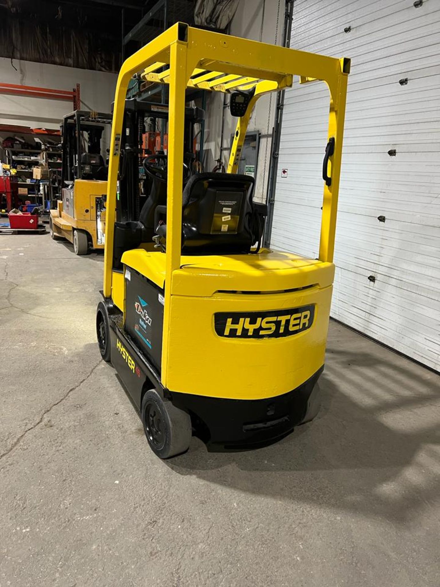 2013 Hyster 45 - 4,500lbs Capacity Forklift Electric - Safety to 2023 with Sideshift & plumbed for - Image 4 of 5