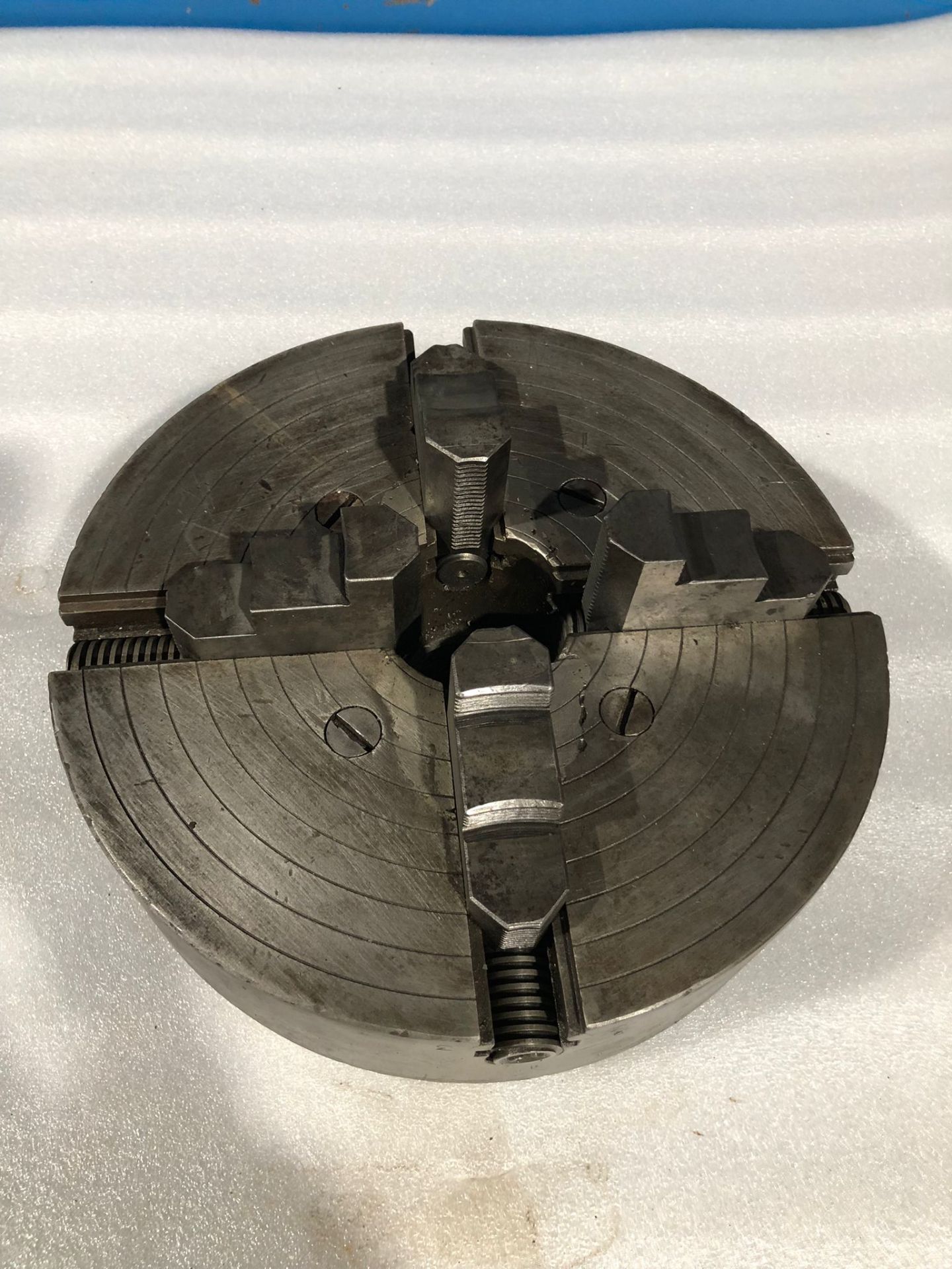 Lathe chuck - 12" Diameter - 4 Jaw with Key