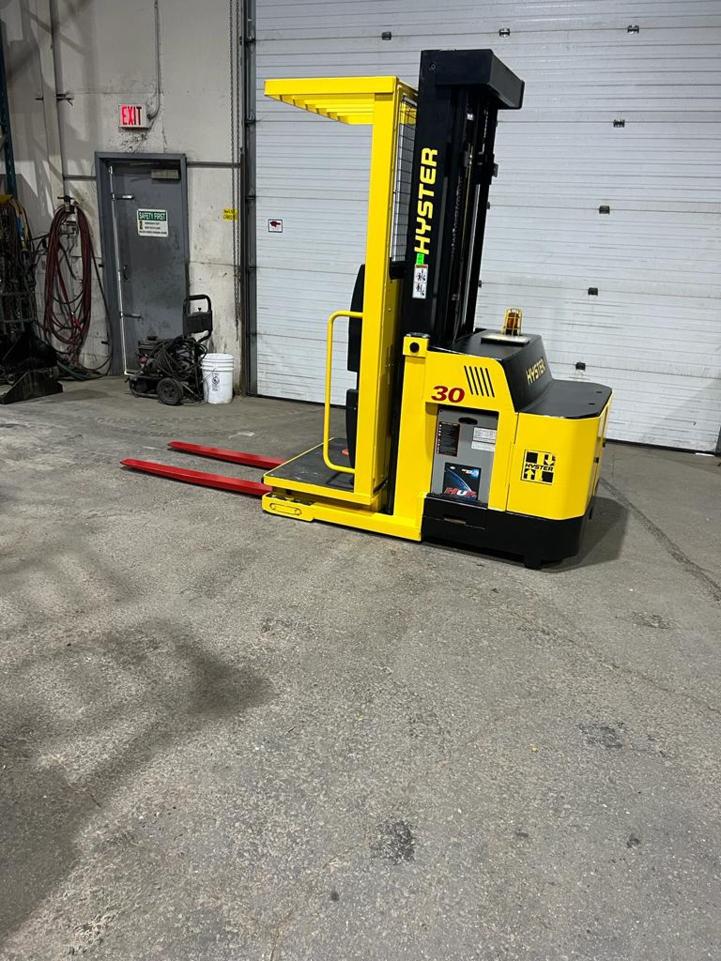 2015 Hyster Order Picker 3000lbs capacity electric Powered Pallet Cart 24V battery - FREE CUSTOMS
