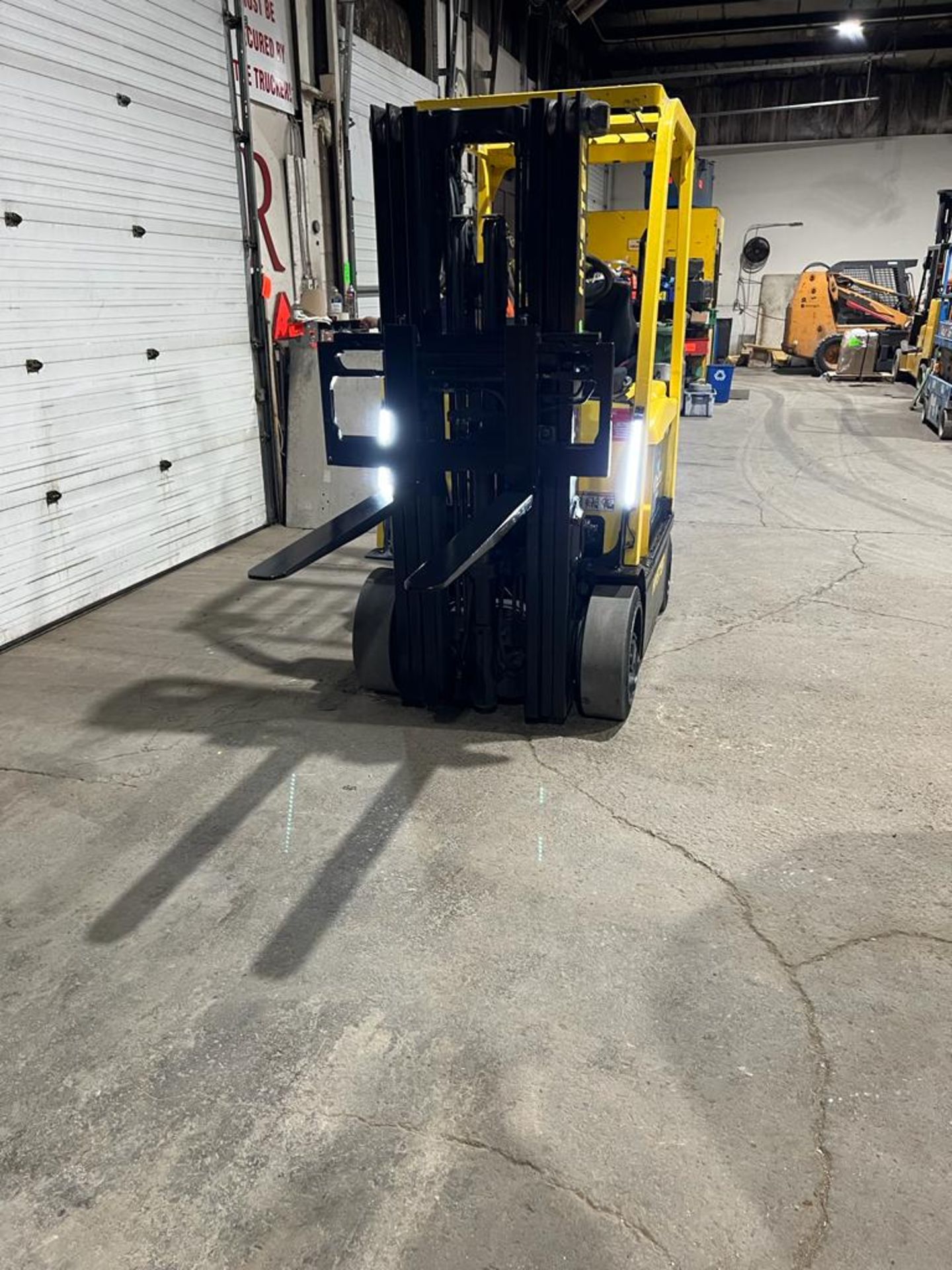 2013 Hyster 45 - 4,500lbs Capacity Forklift Electric - Safety to 2023 with Sideshift & plumbed for - Image 2 of 3