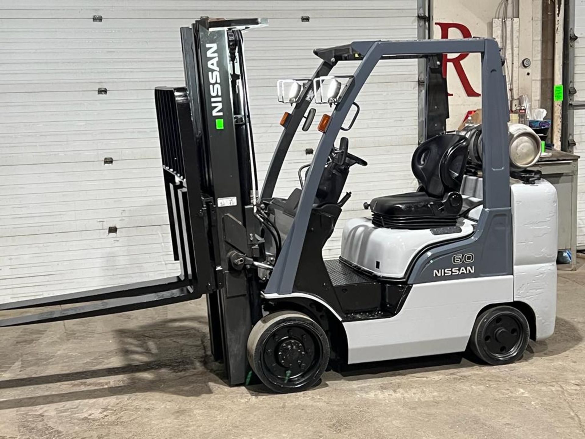 2013 Nissan 60 - 6,000lbs Capacity Forklift LPG (propane) with Sideshift & 3 stage mast with Low