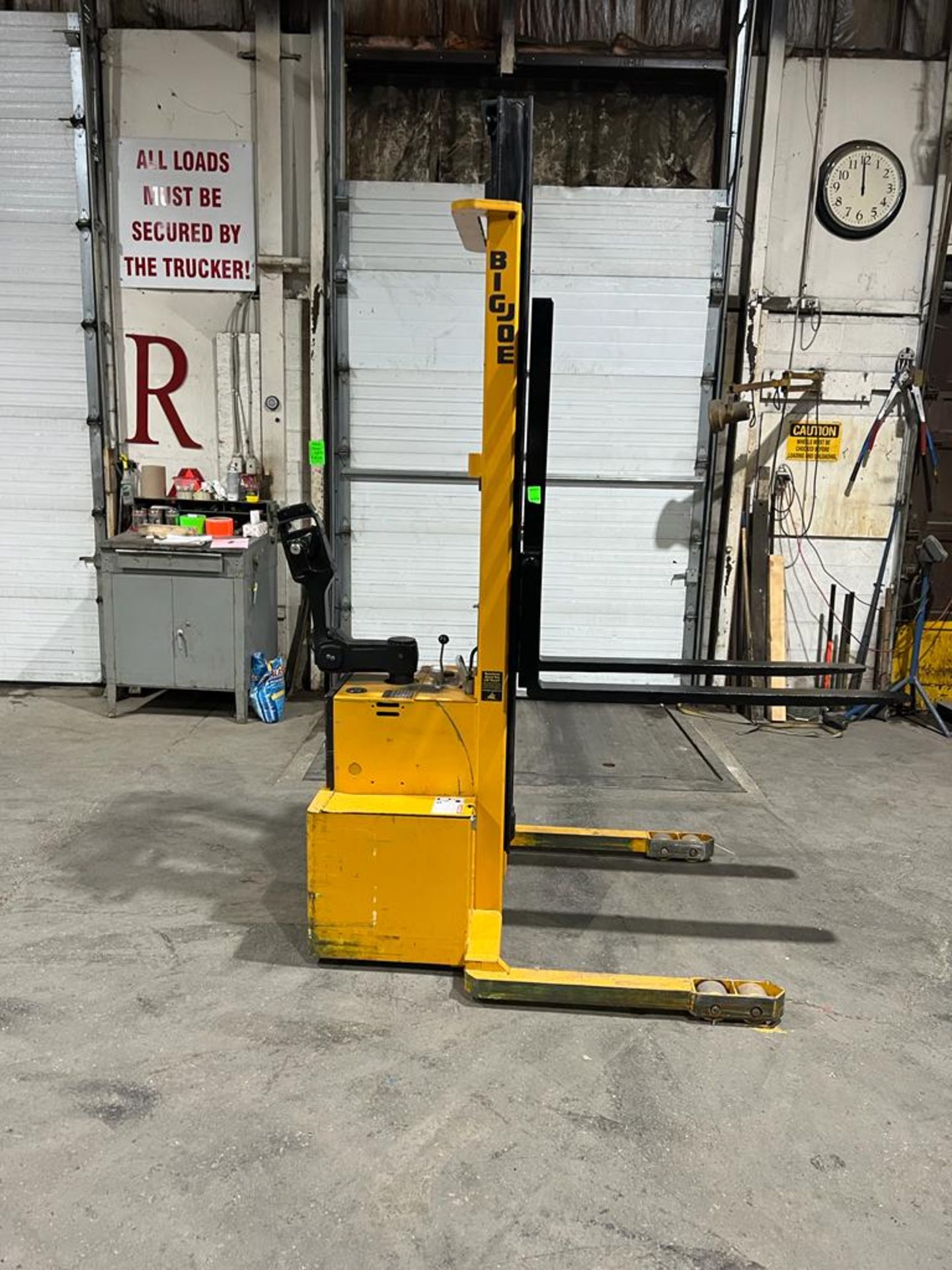 NICE BIG JOE Pallet Stacker Walk Behind 3,000lbs capacity electric Powered Pallet Cart 12V with - Image 2 of 2