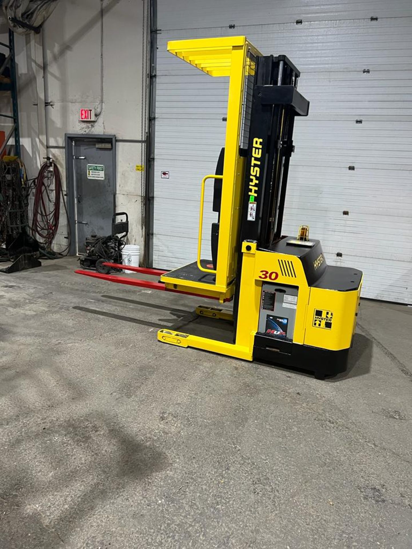 2015 Hyster Order Picker 3000lbs capacity electric Powered Pallet Cart 24V battery - FREE CUSTOMS