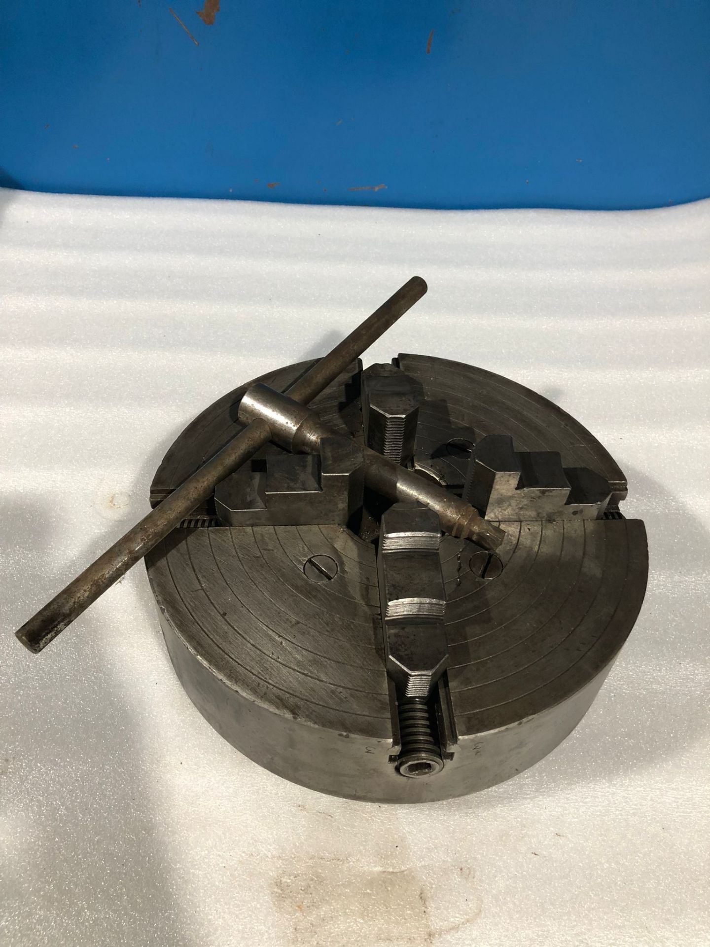 Lathe chuck - 12" Diameter - 4 Jaw with Key - Image 2 of 2