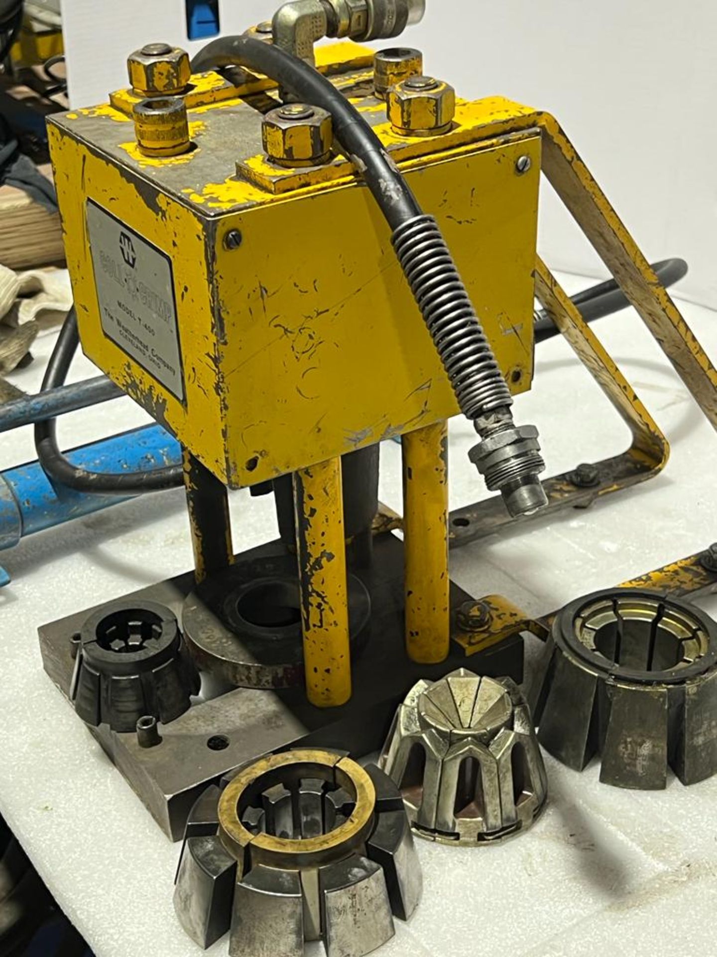 Weatherhead Coll-O-Crimp model T400 Hydraulic Hose Crimper Complete with Hydraulic Hand Pump - Image 2 of 3