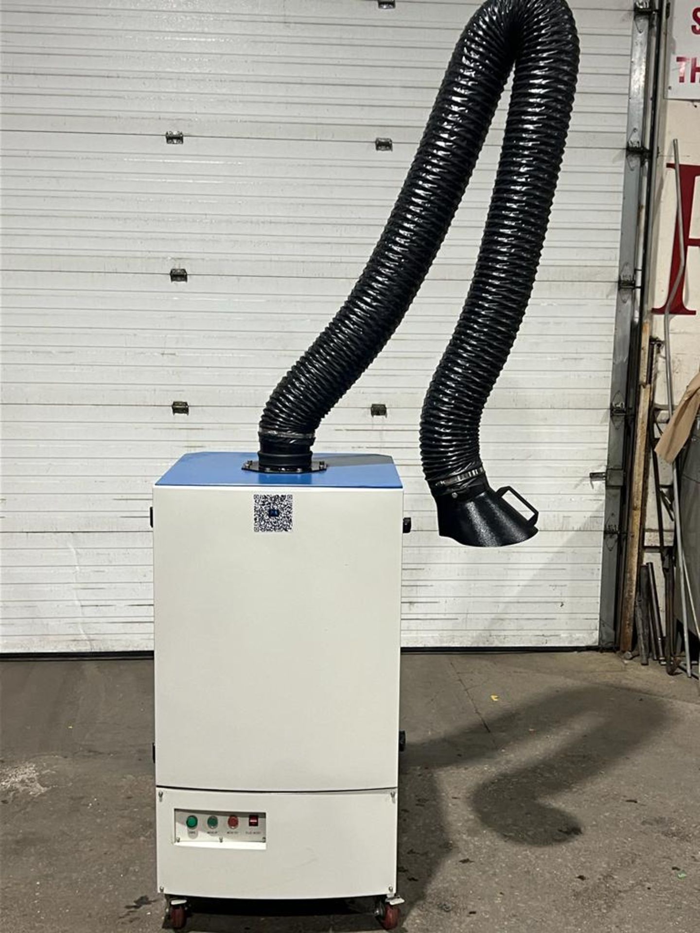 NEW Pneu-Airtec Fume Extractor with MINT long reach snorkel arm - 120V single phase - MINT & UNUSED