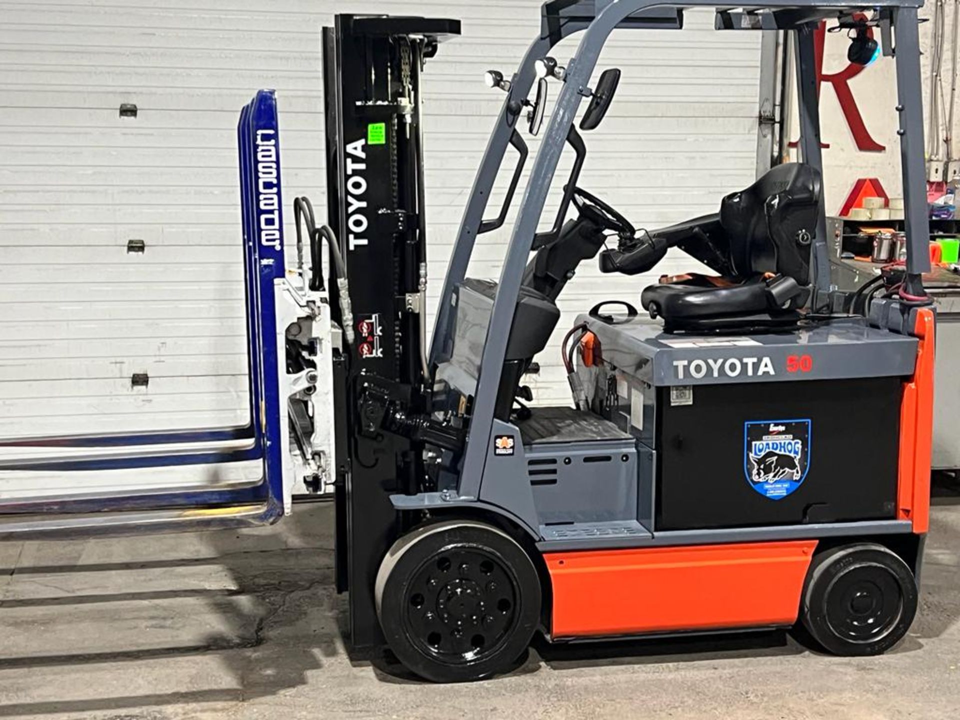 2013 Toyota 5,000lbs Capacity Forklift Electric with Single Double forks CASCADE 48V battery with