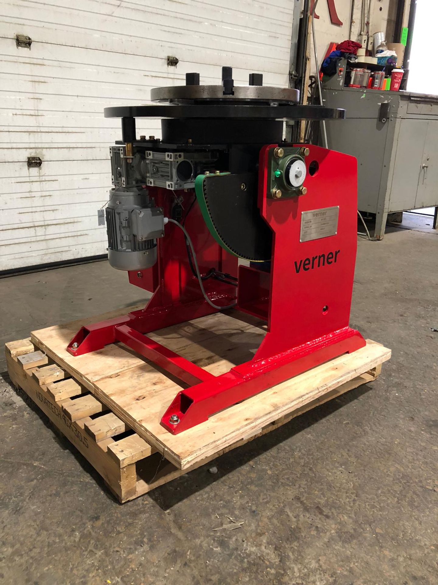 Verner model VD-1250 WELDING POSITIONER 1,250lbs capacity with 3-Jaw Clamping Chuck tilt and - Image 2 of 5