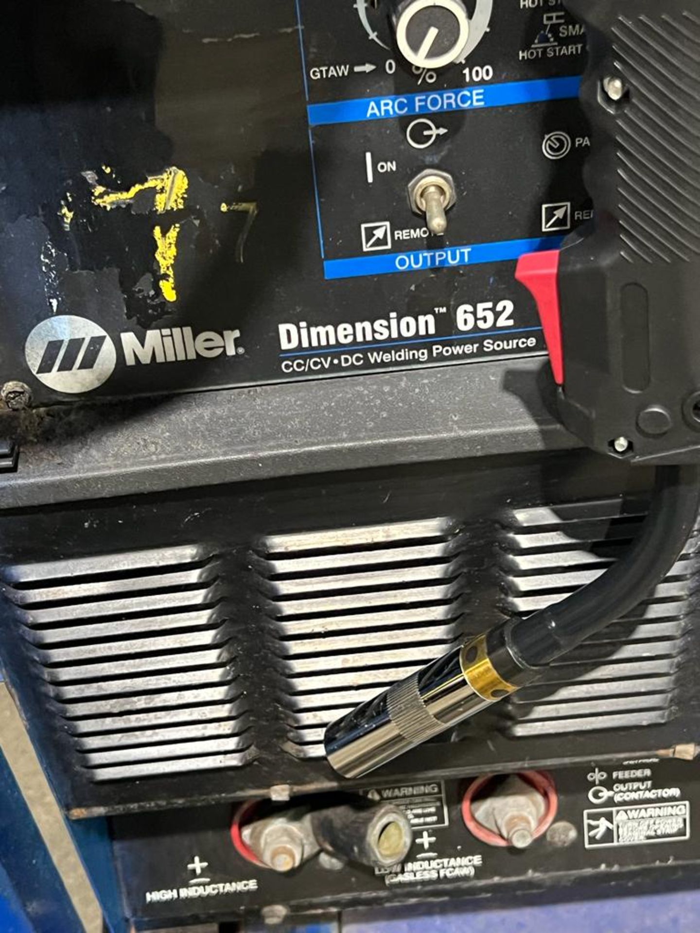 Miller Dimension 652 Mig Welder 650 Amp Mig Tig Stick Multi-Process Power Source with New Wire - Image 2 of 2