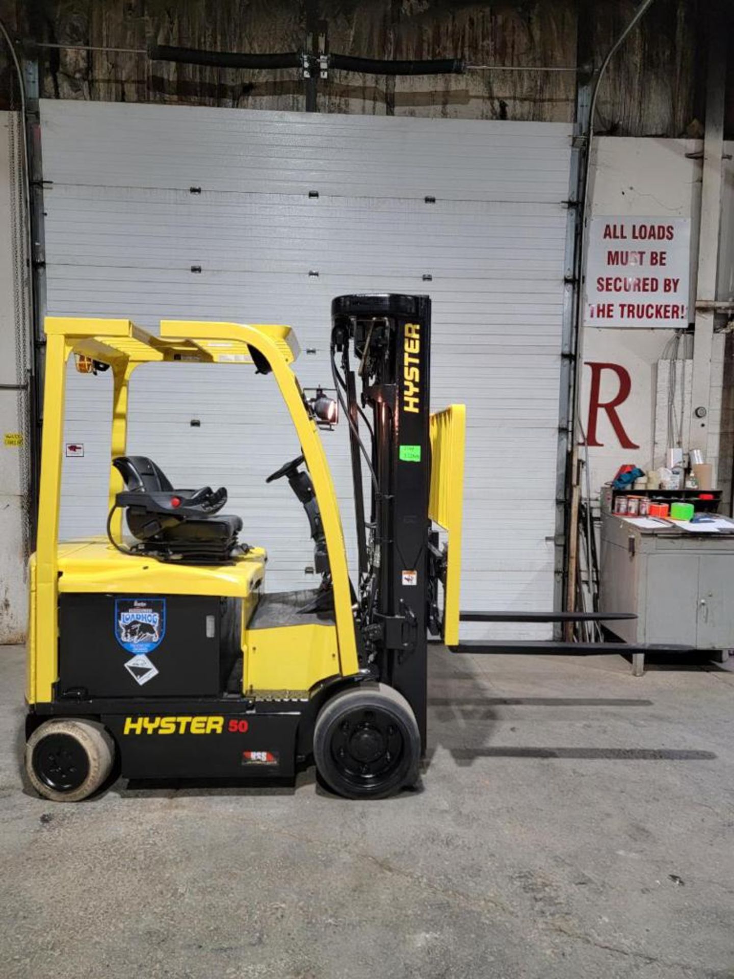 2013 Hyster 5,000lbs Forklift Electric 36V with 4-STAGE Mast & Low Hours - FREE CUSTOMS