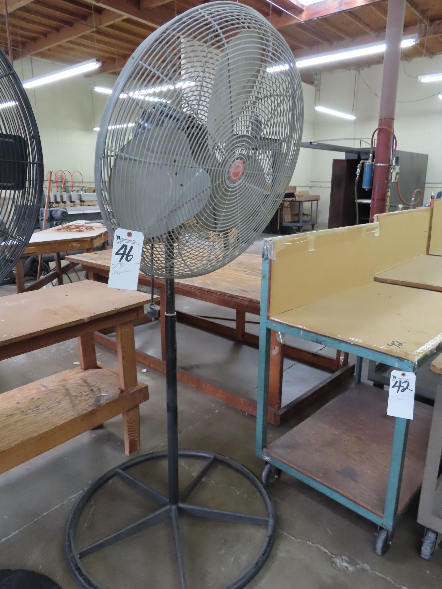 31'' Shop Fan