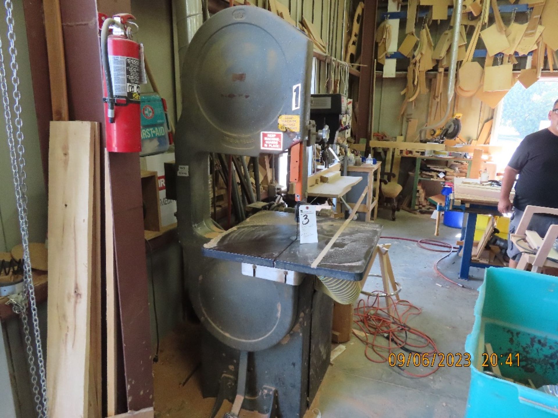 Davis & Wells mod. DB, 20" Vertical Band Saw