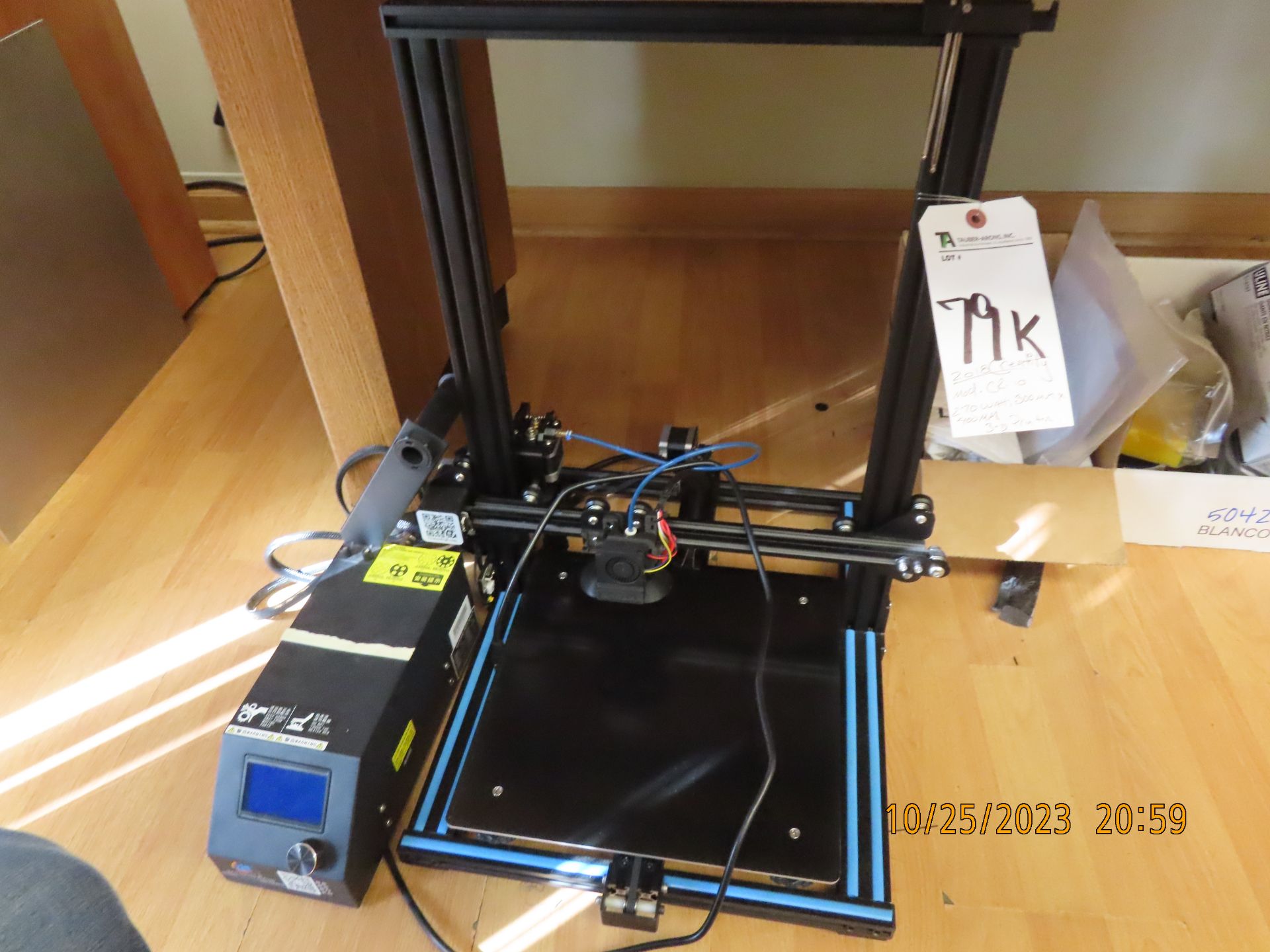 (2018) Creality mod. CR-10, 270 Watt, 3D Printer, 12'' x 12''