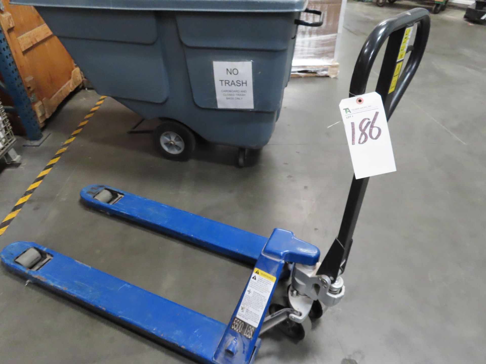 U-Line mod. H-7504 Pallet Jack