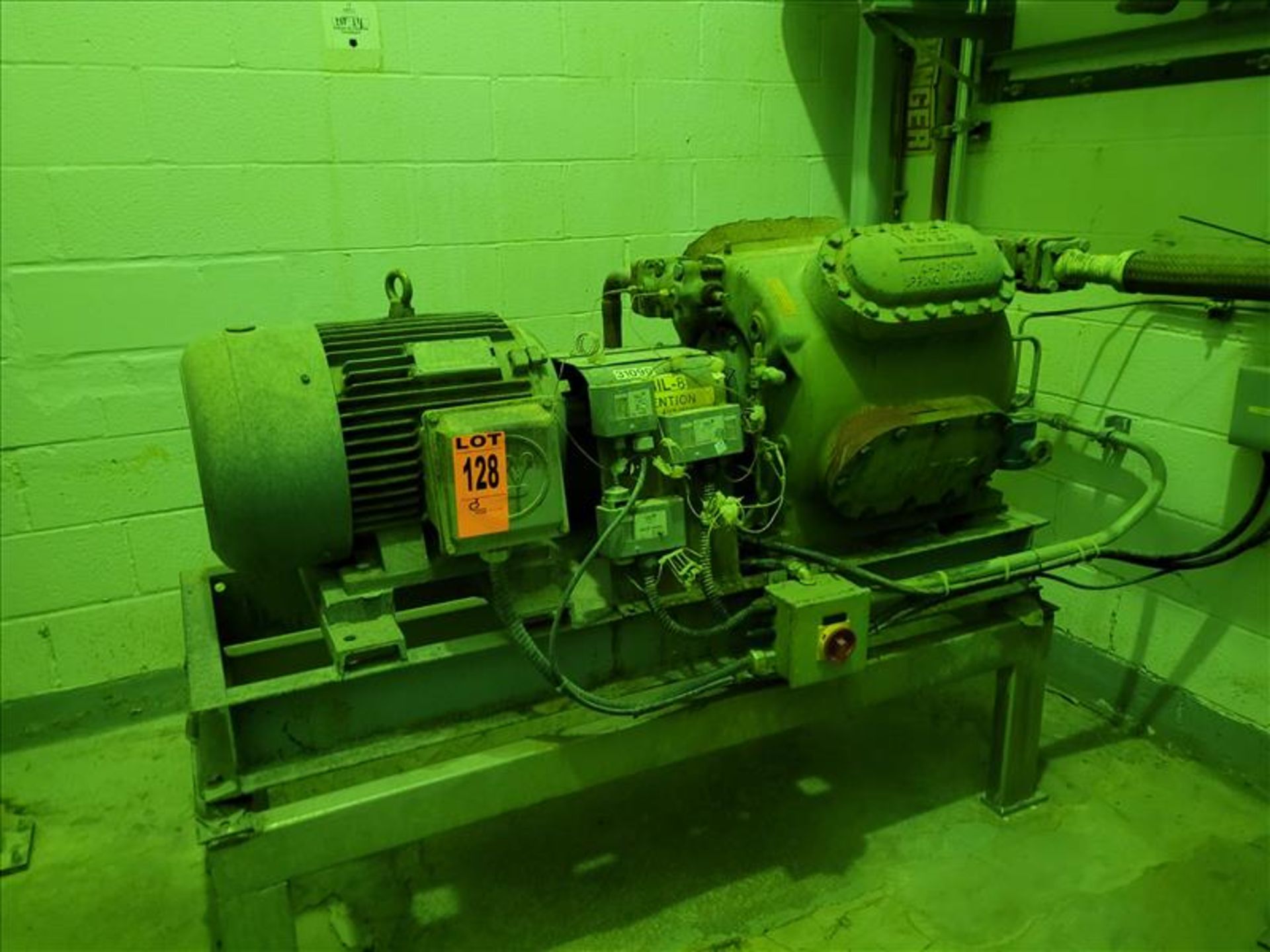 Vilter 6-Cylinder Compressor, with Life-Line 25 hp Motor, Mounted on S/S Frame (LOCATED IN SAINT- - Image 9 of 10