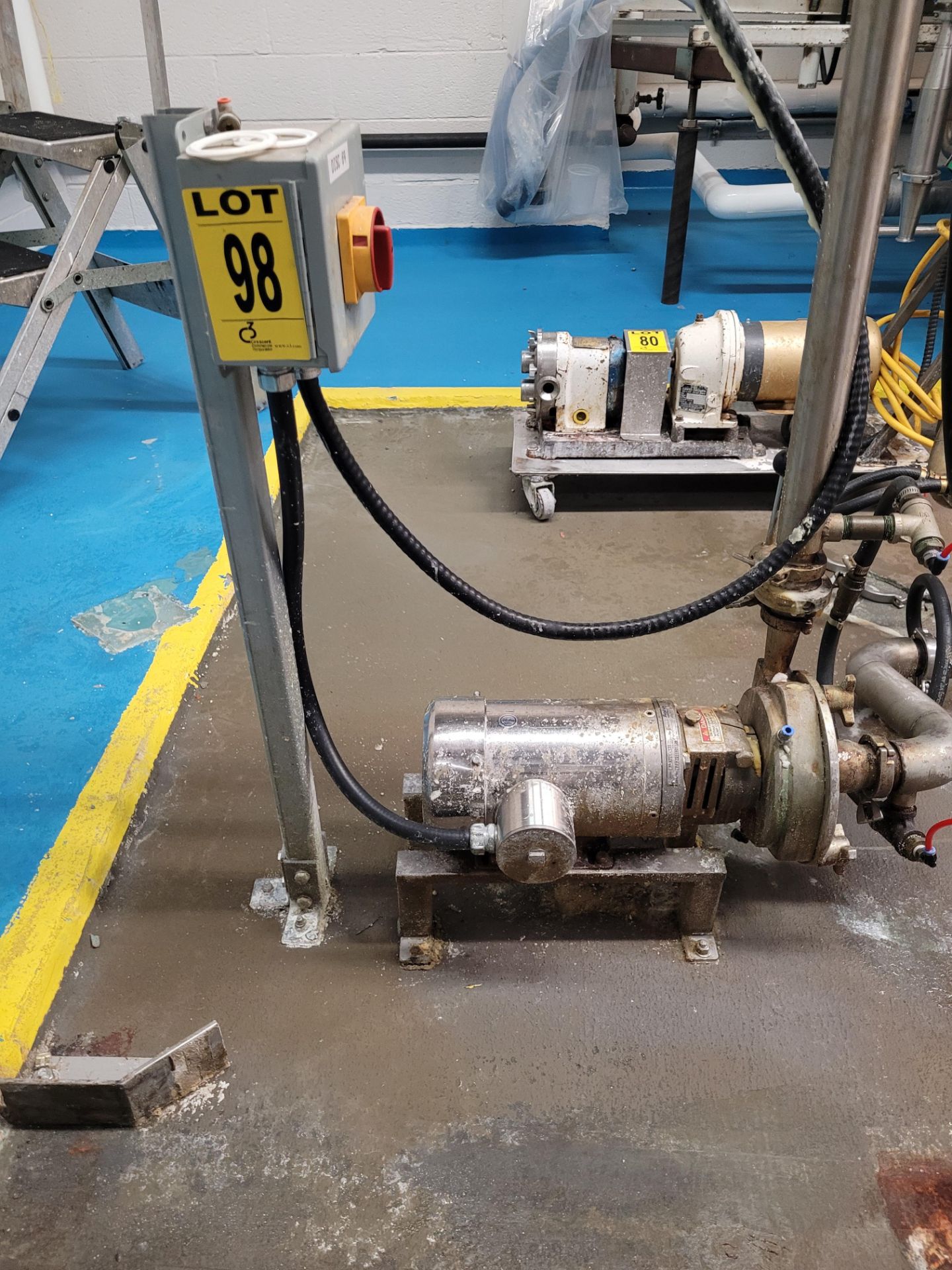 FRISTAM Approx. 5 hp Centrifugal Pump, Mounted on S/S Frame (LOCATED IN SAINT-LAMBERT, QC)