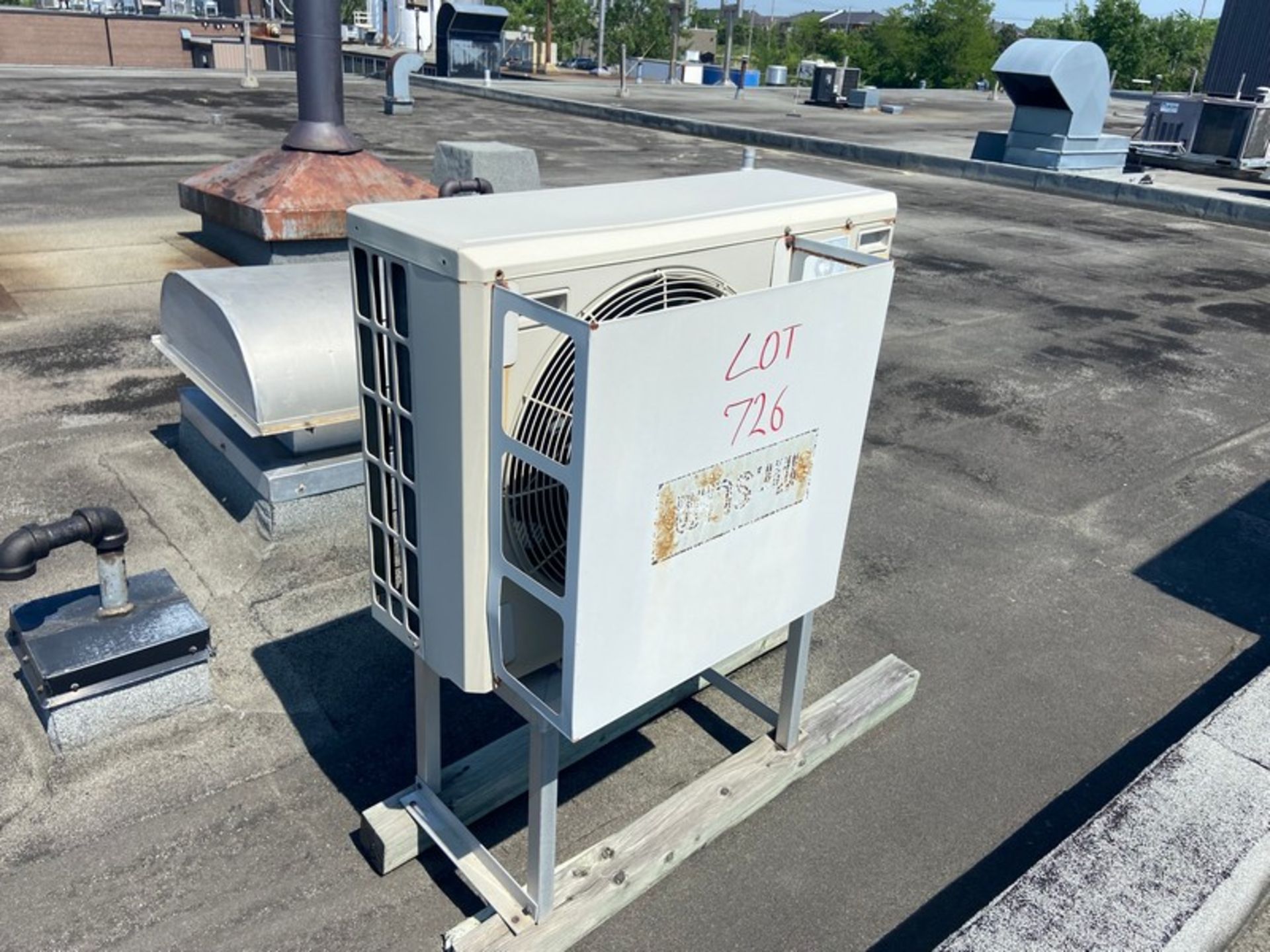 Mitsubishi Electric Single Fan Refrigeration Unit (LOCATED IN SAINT-LAMBERT, QC) - Image 2 of 3