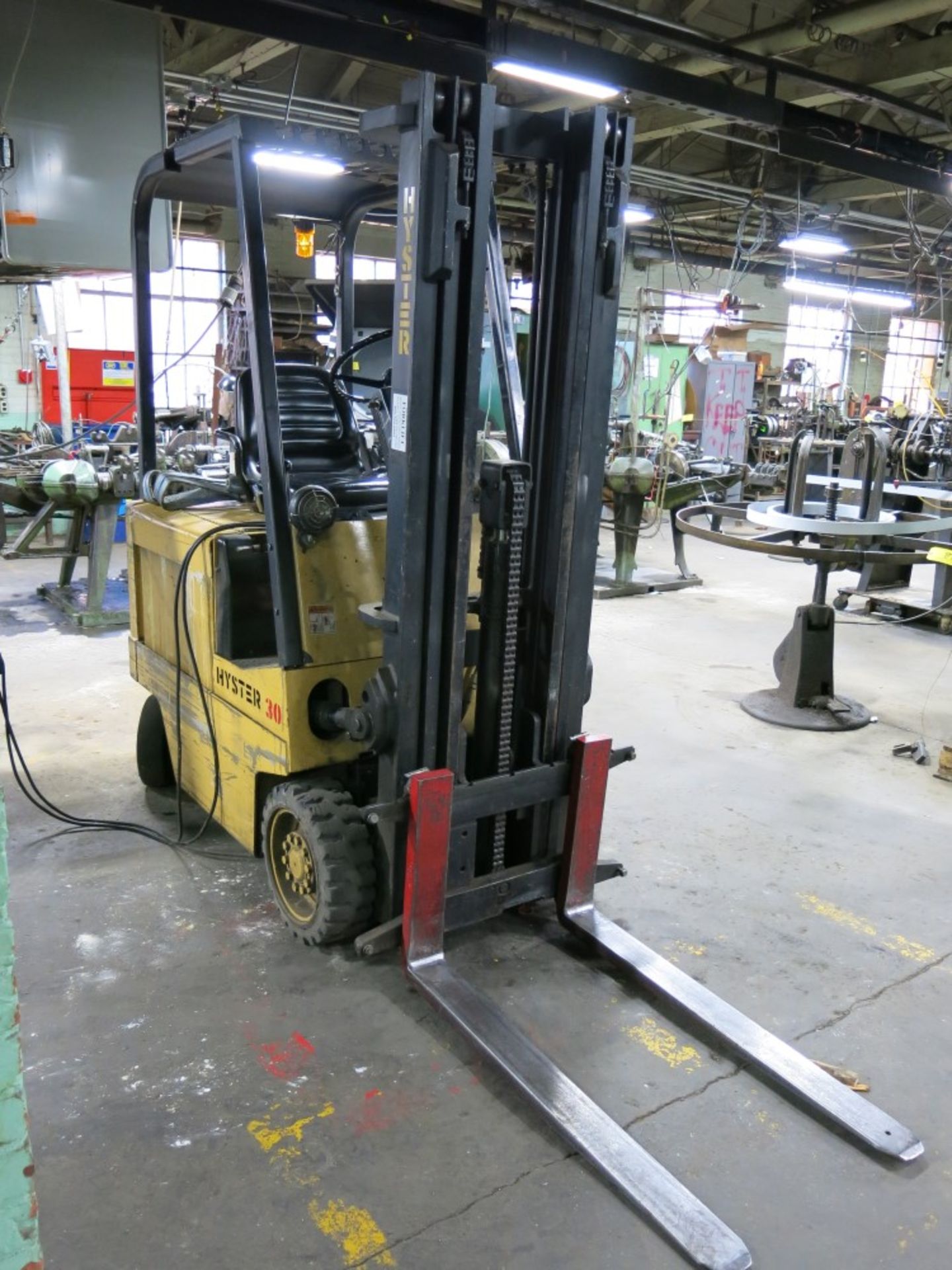 Hyster Electric Approx 3,000 Lb Cap Forklift (SEE NOTE) - Image 2 of 5