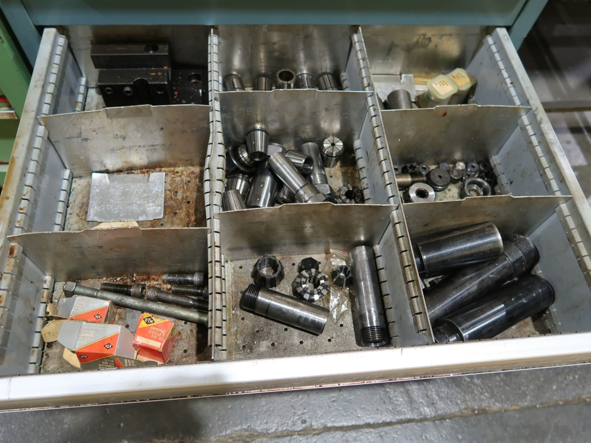 LISTA 12-DRAWER CABINET W/ CONTENTS INCLUDING: DRILLS, TAPS, BORING BARS, CARBIDE INSERTS, ETC. - Image 11 of 11