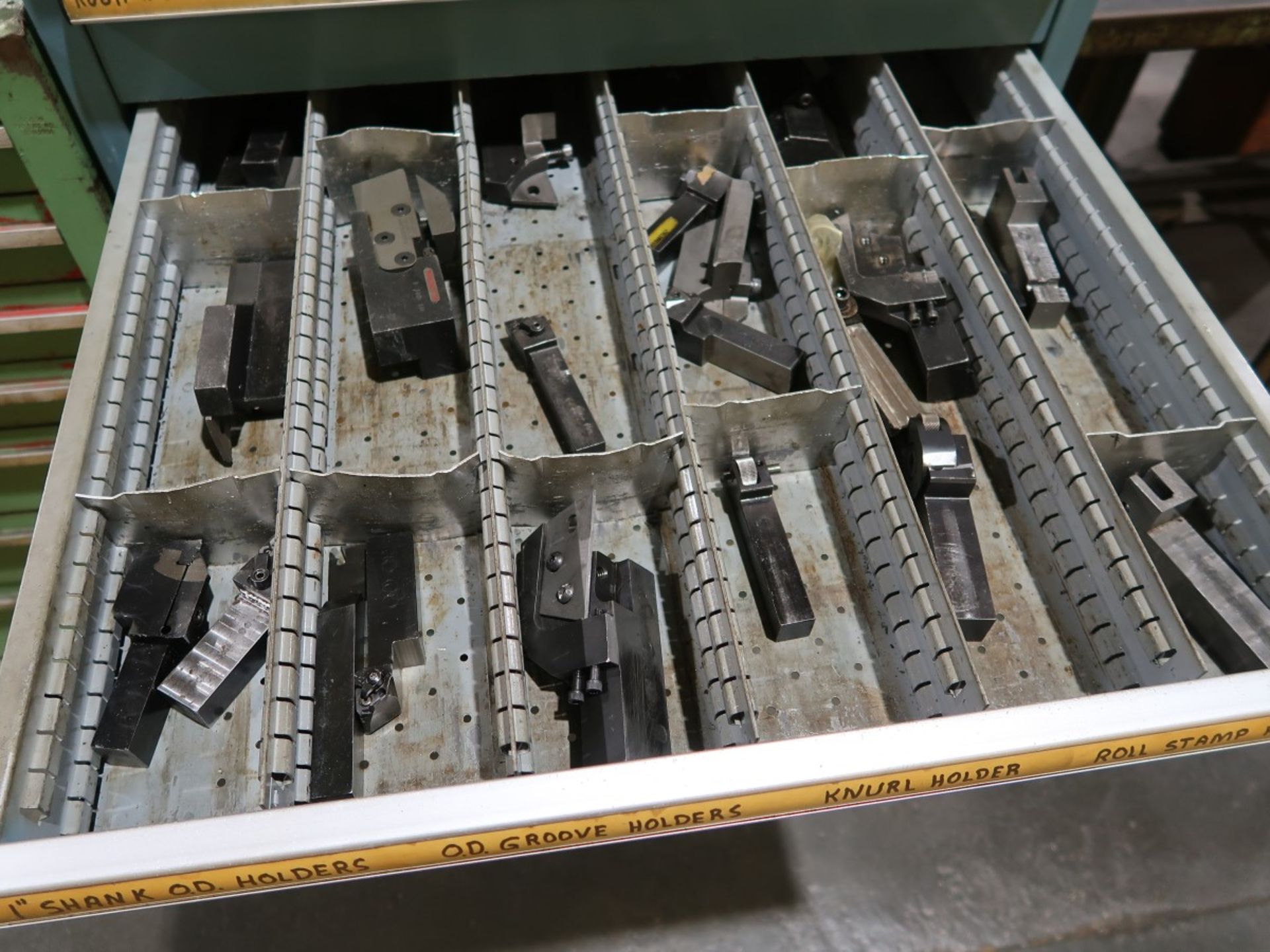 LISTA 12-DRAWER CABINET W/ CONTENTS INCLUDING: DRILLS, TAPS, BORING BARS, CARBIDE INSERTS, ETC. - Image 7 of 11