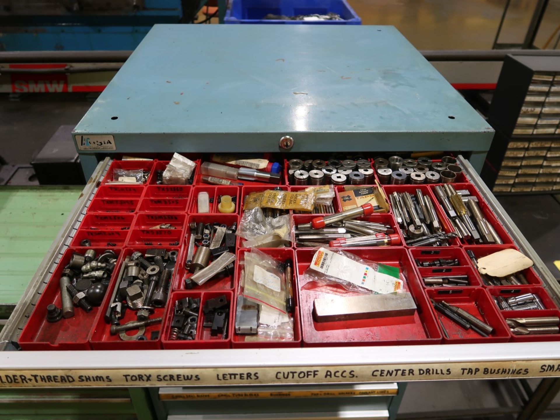 LISTA 12-DRAWER CABINET W/ CONTENTS INCLUDING: DRILLS, TAPS, BORING BARS, CARBIDE INSERTS, ETC. - Image 2 of 11