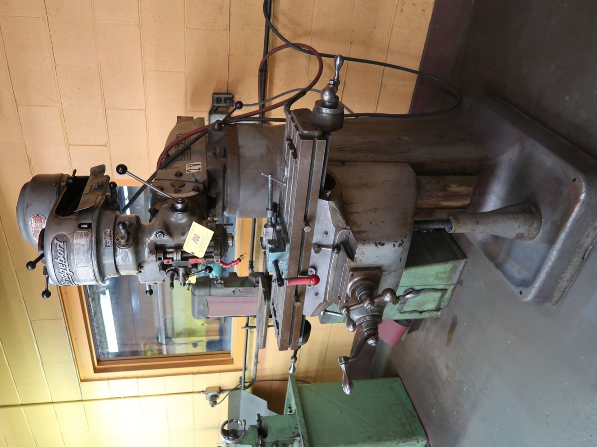 BRIDGEPORT 1 HP VERTICAL MILLER S/N 57716 W/ 9" X 36" T-SLOT TABLE AND WILTON VISE - Image 2 of 4