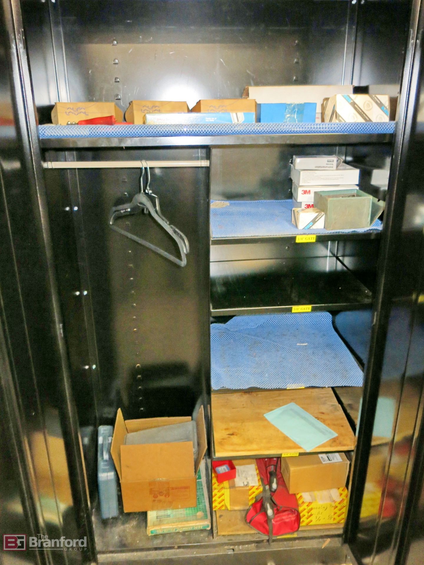 2-door safe, 2-door cabinet, w/ contents - Image 4 of 5