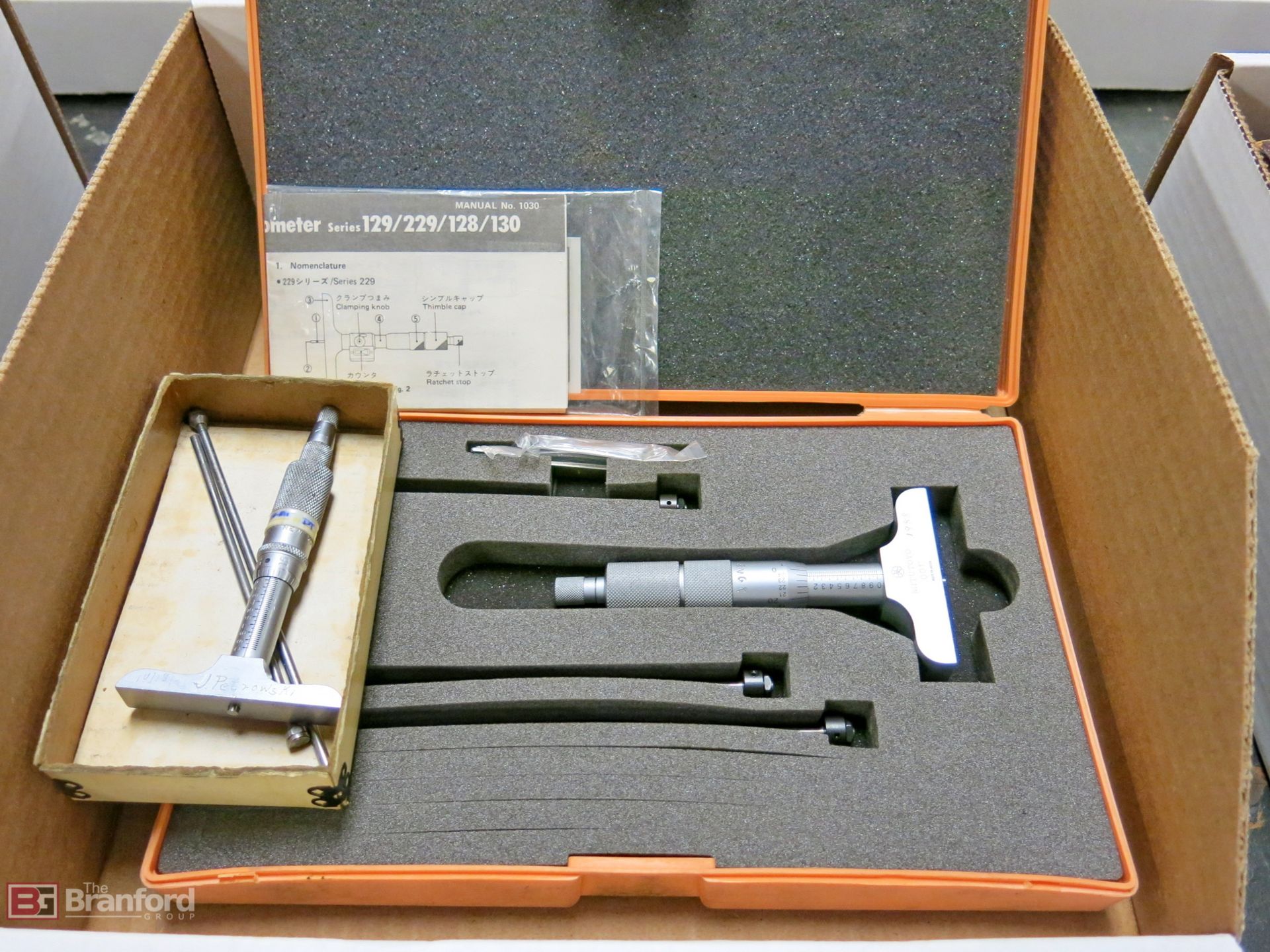 Mitutoyo model 129-127 depth gauge