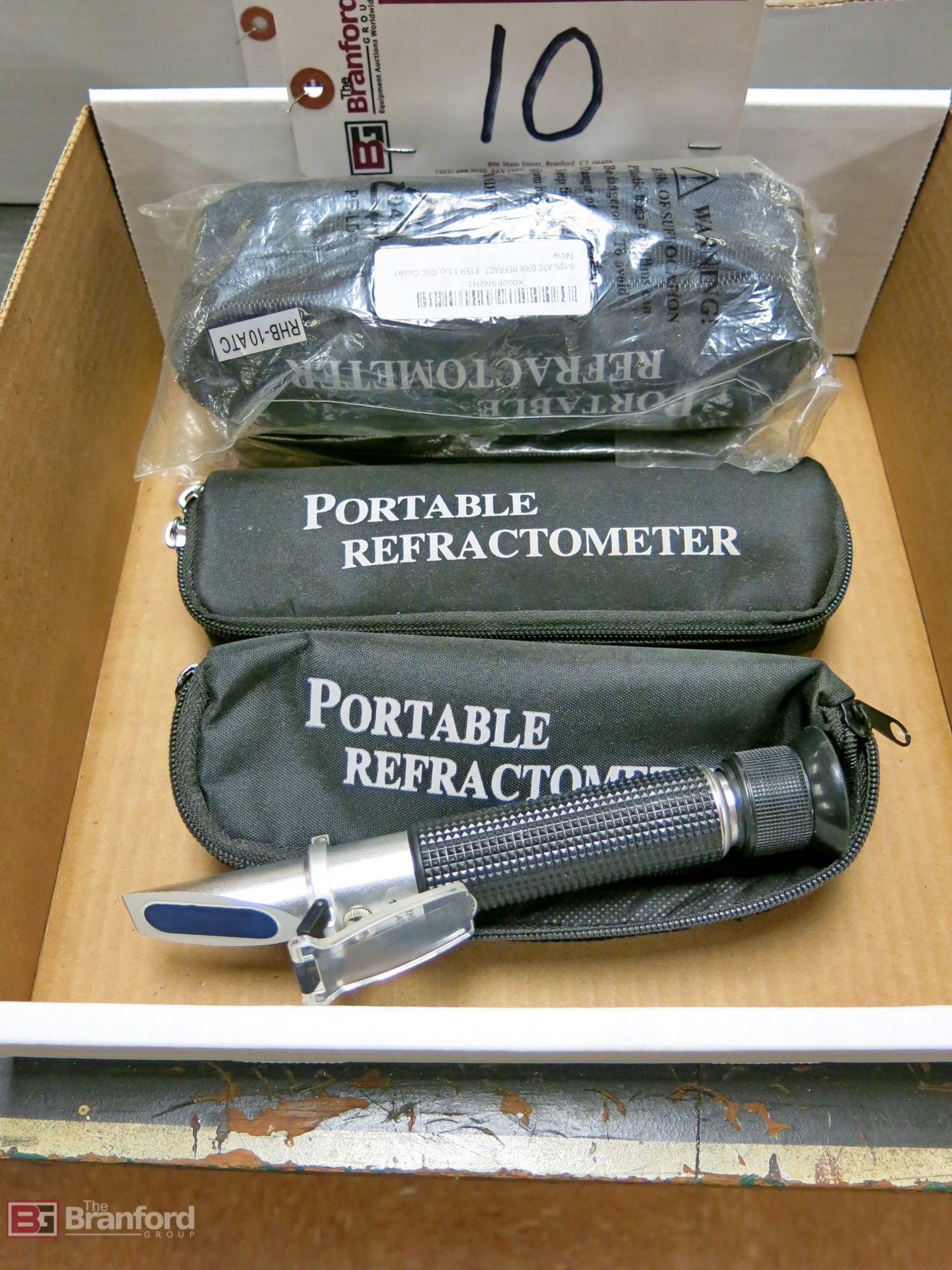 (4) portable refractometer's