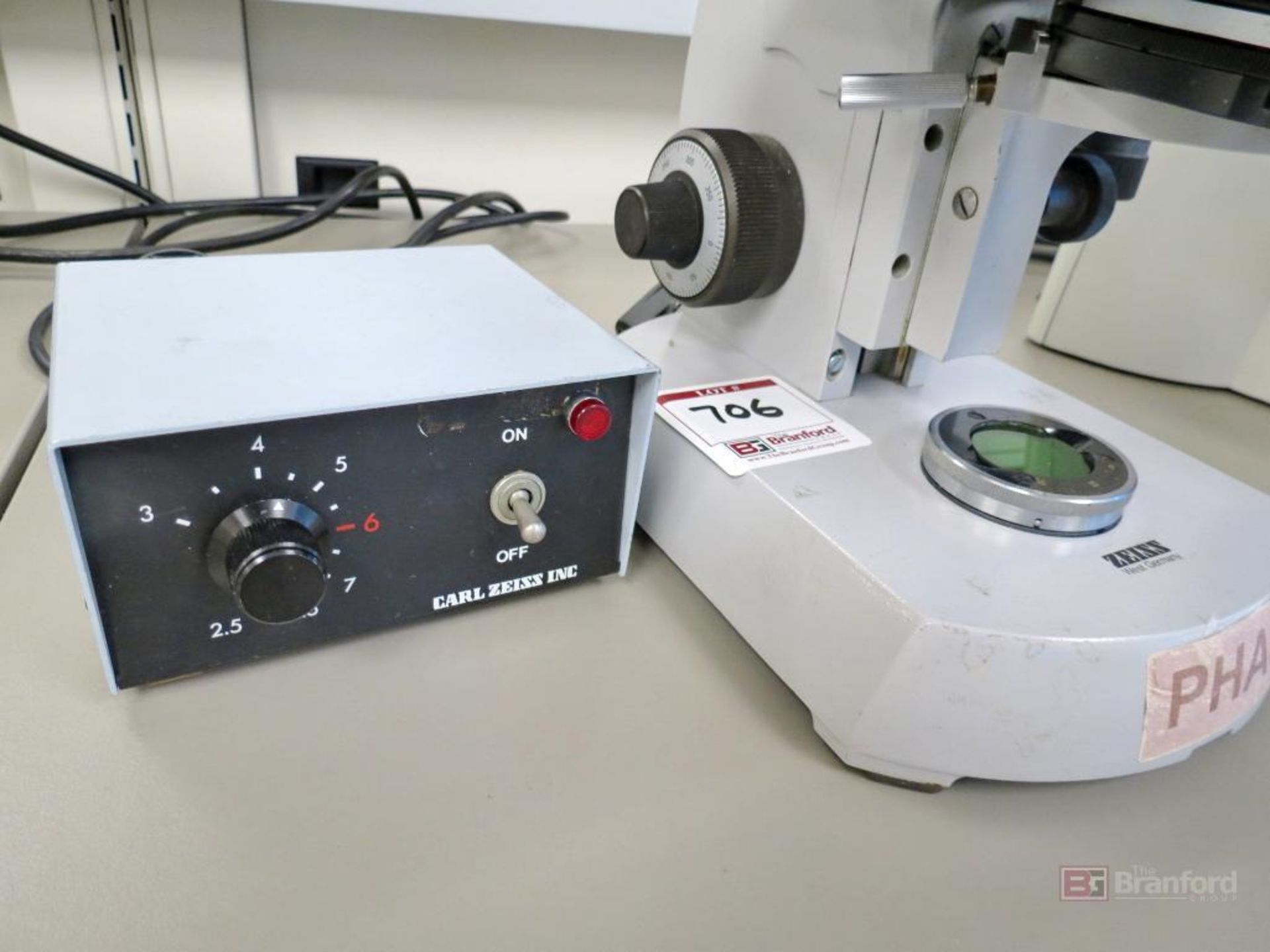 Carl Zeiss 43108 Microscope - Image 5 of 5