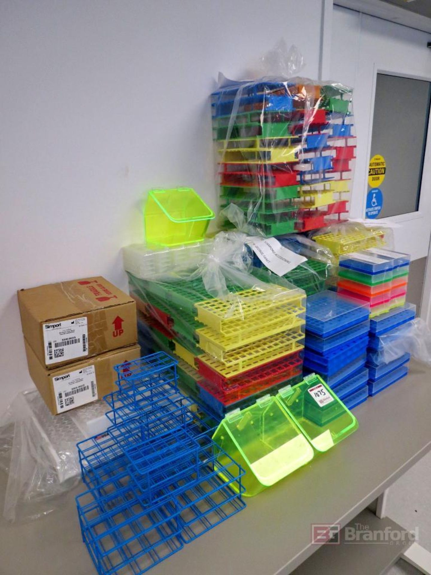 Assorted Plastic and Coated Wire Test Tube Trays - Image 3 of 5