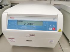 Thermo Sorvall ST8 centrifuge