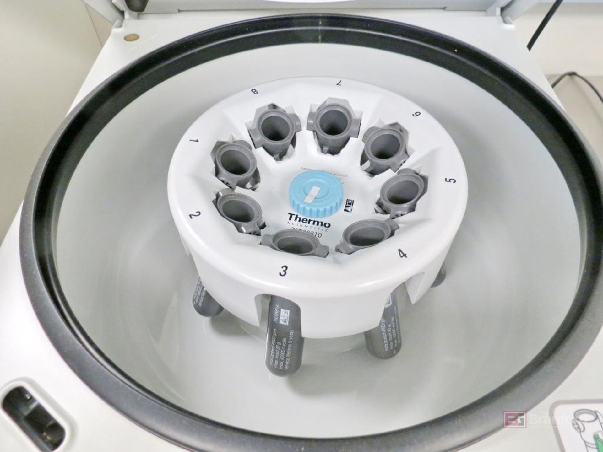 Fisher AccuSpin 8C Centrifuge - Image 3 of 4
