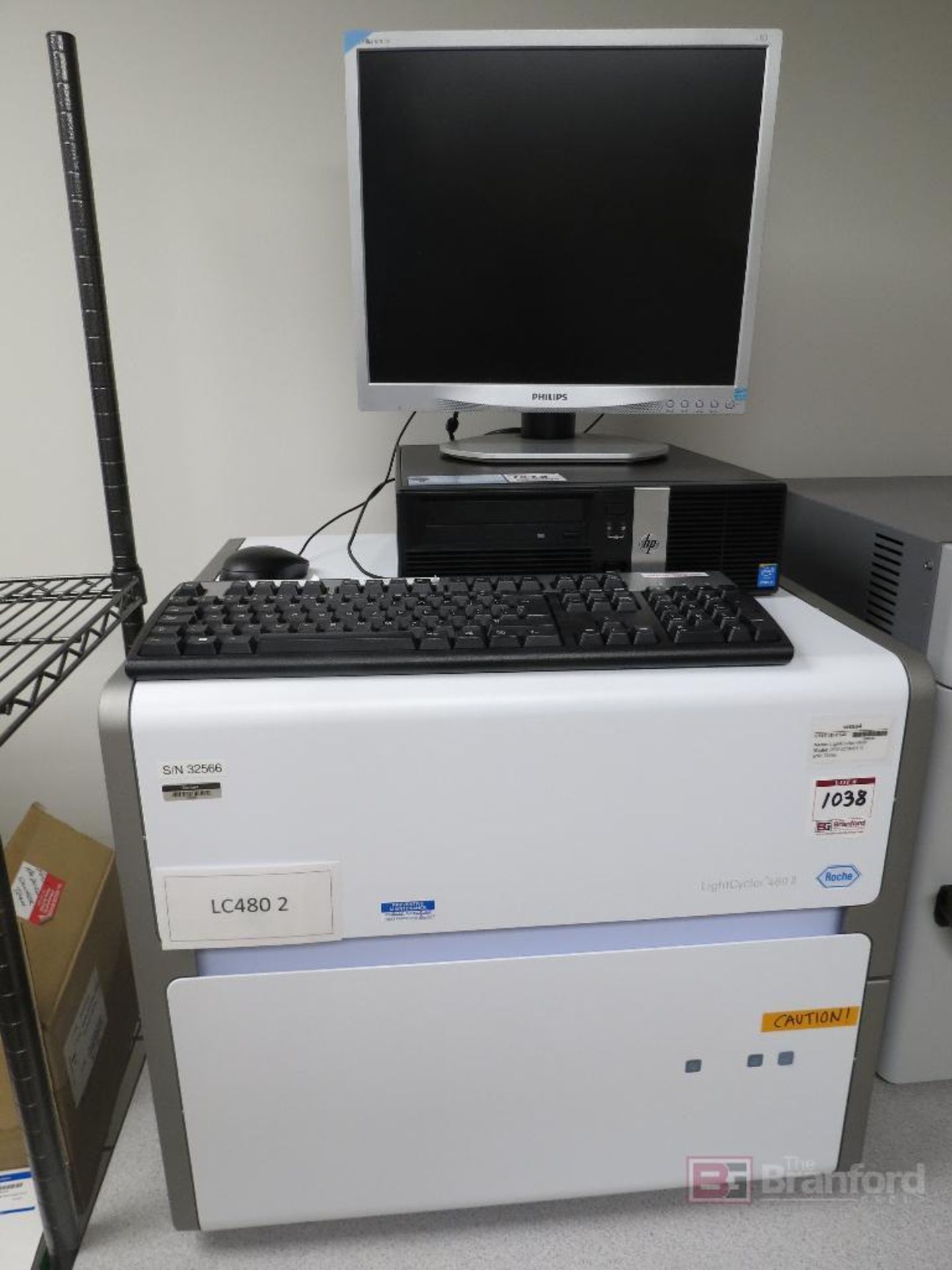 Roche LightCycler 480 II PCR System, w/ HP 5810 PC